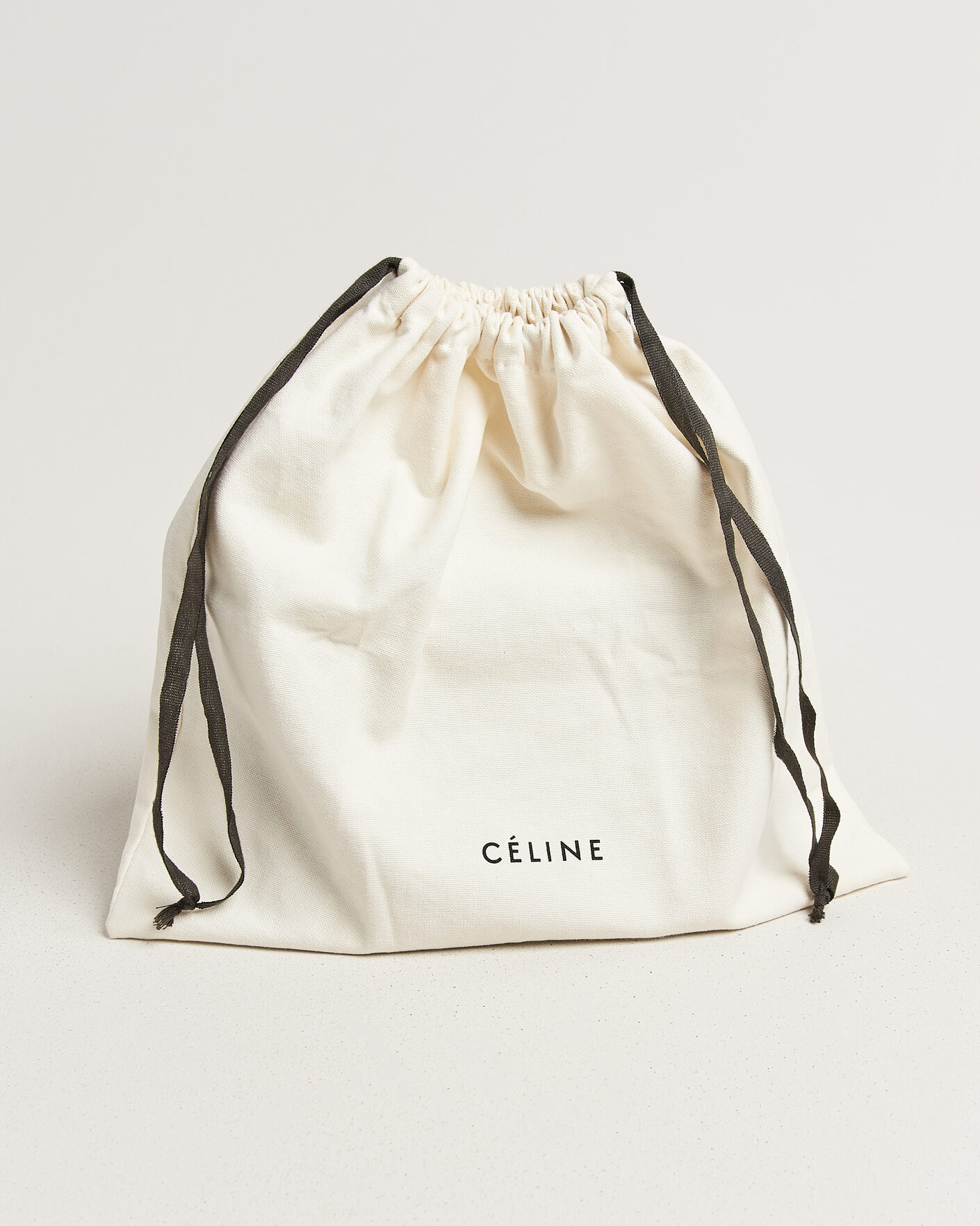 Uomini | Pre-Owned & Vintage Bags | Celine Pre-Owned | Trio Bag Medium Leather Black
