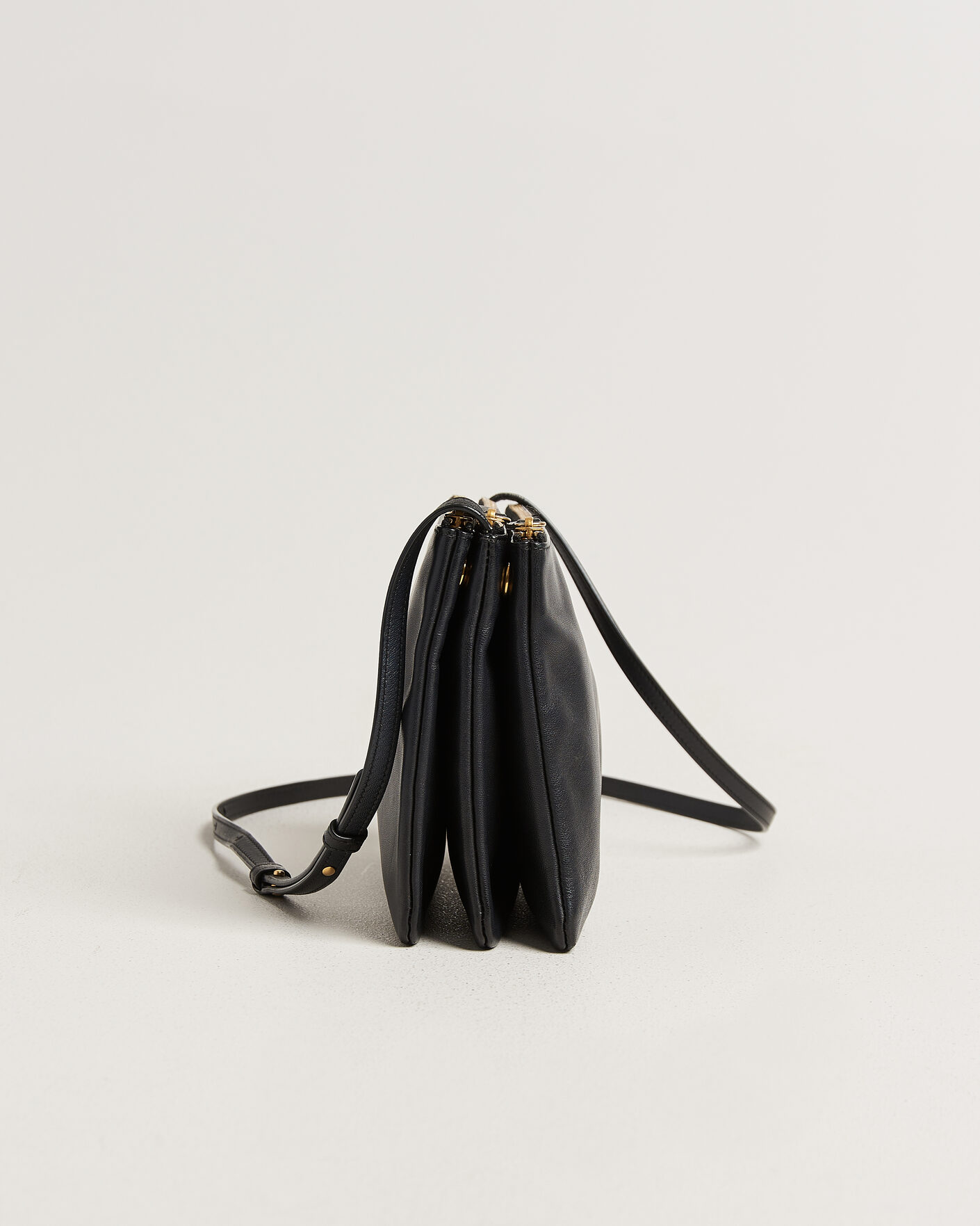 Uomini | Pre-Owned & Vintage Bags | Celine Pre-Owned | Trio Bag Medium Leather Black