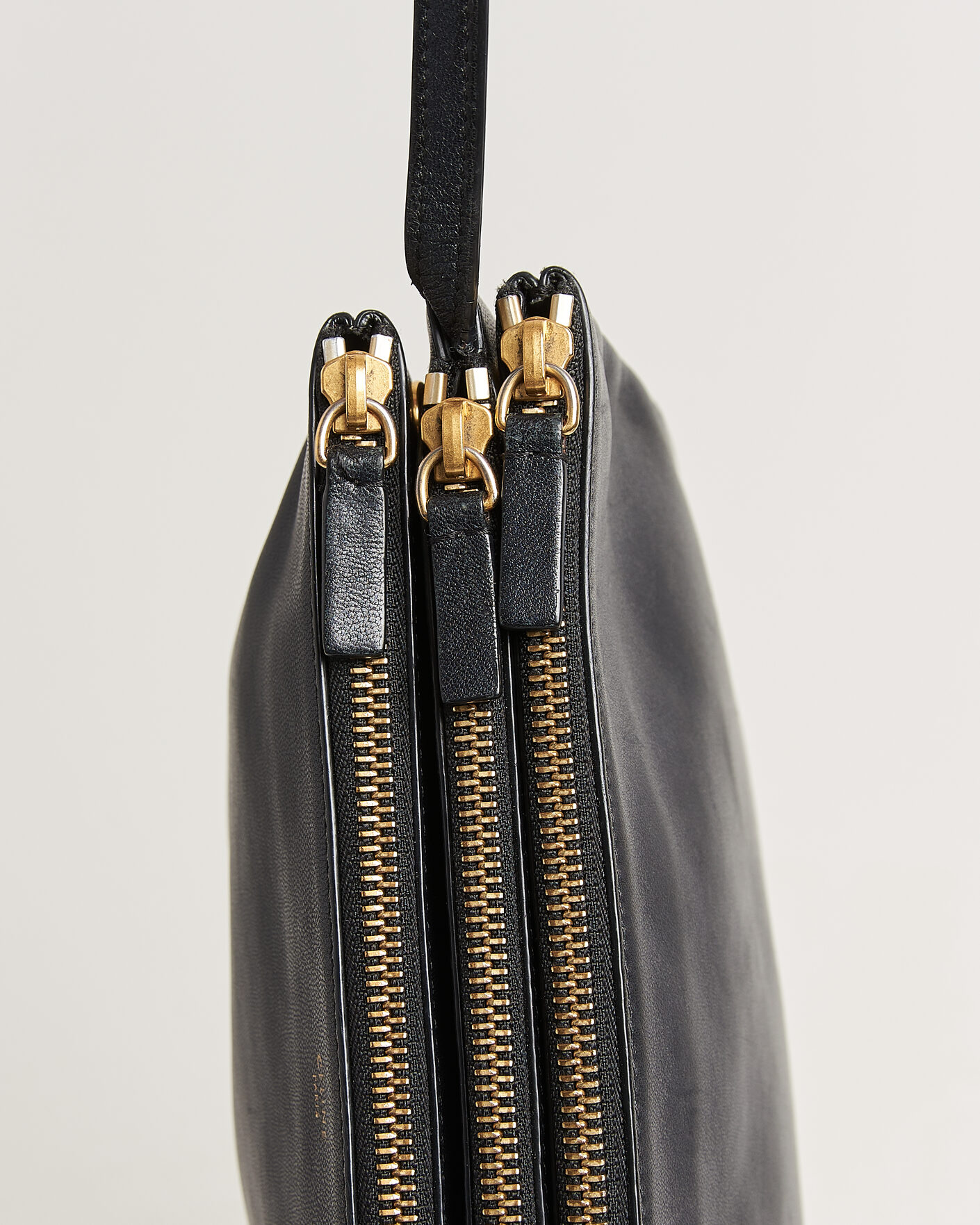 Uomini | Pre-Owned & Vintage Bags | Celine Pre-Owned | Trio Bag Medium Leather Black