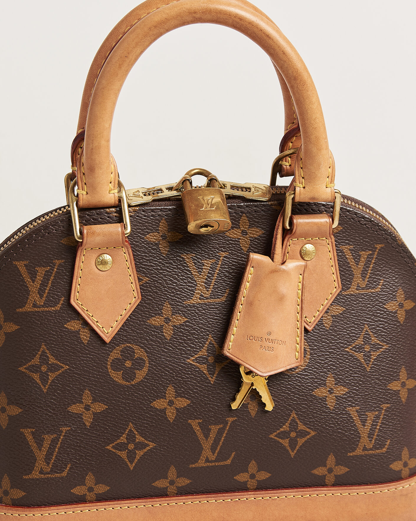 Uomini | Pre-Owned & Vintage Bags | Louis Vuitton Pre-Owned | Alma BB Monogram