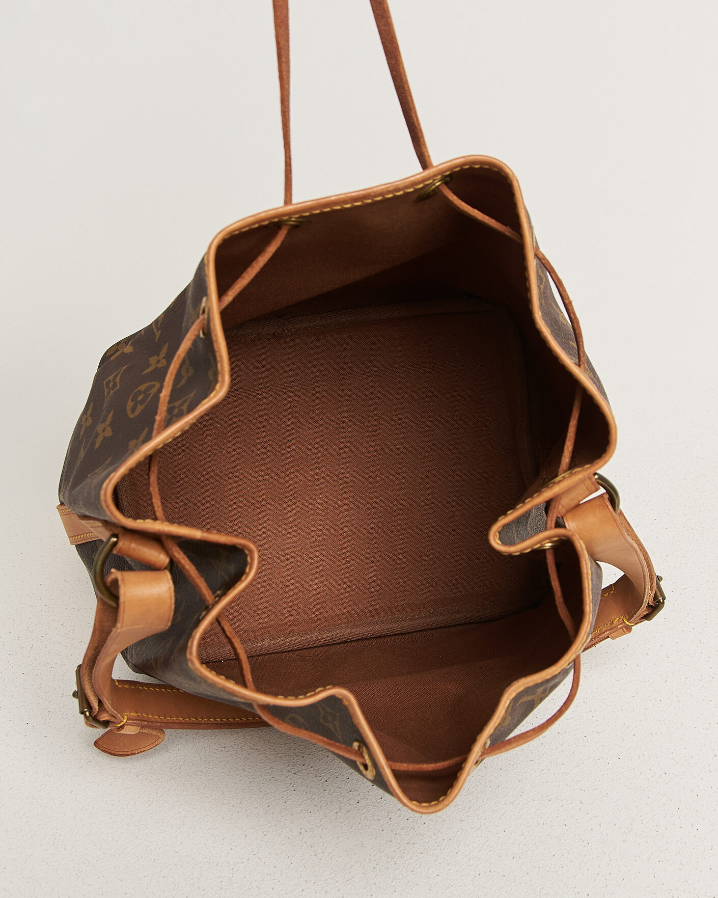 Uomini | Pre-Owned & Vintage Bags | Louis Vuitton Pre-Owned | Petit Noé Monogram
