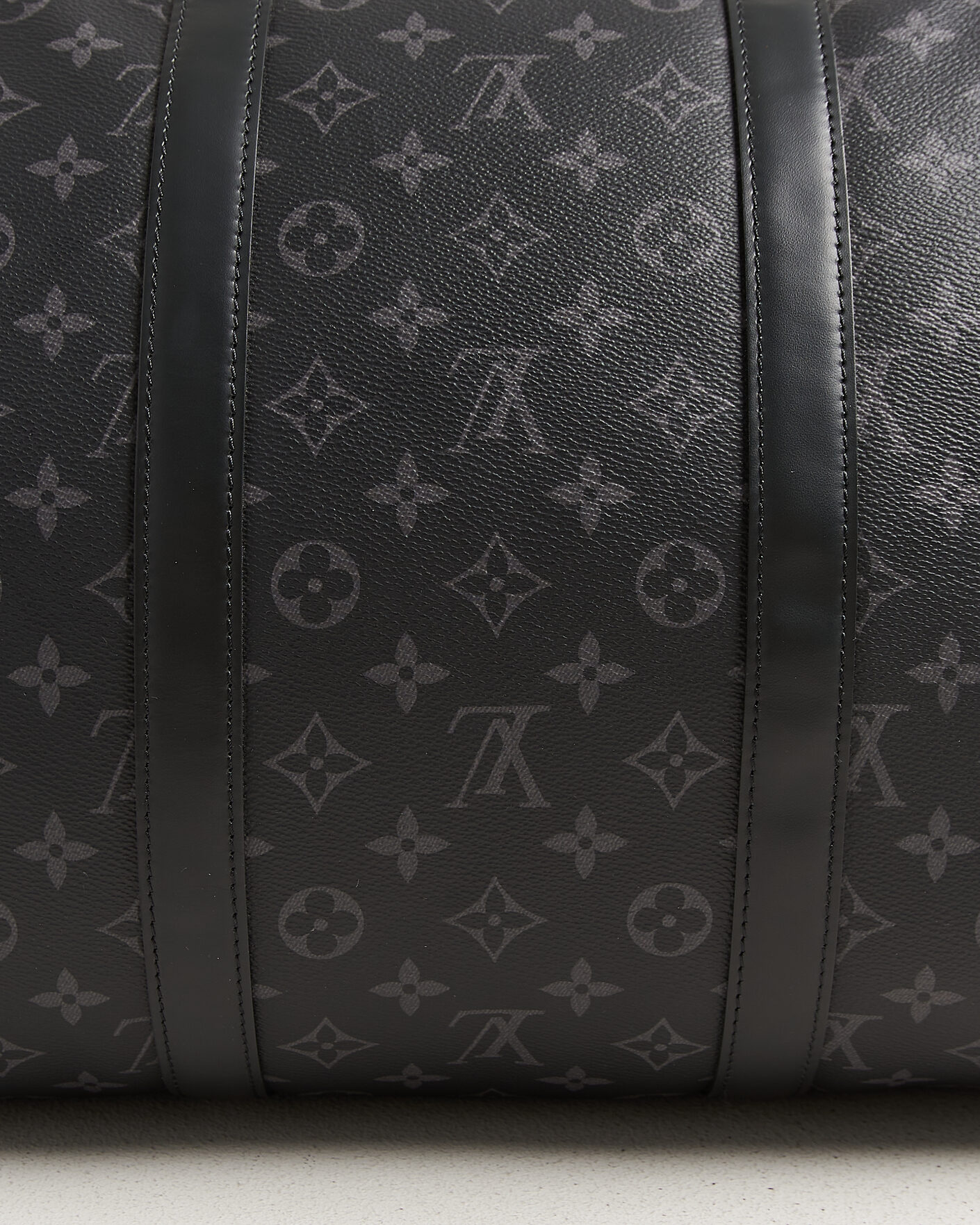 Uomini | Pre-Owned & Vintage Bags | Louis Vuitton Pre-Owned | Keepall 55 Bandoulière Monogram Eclipse