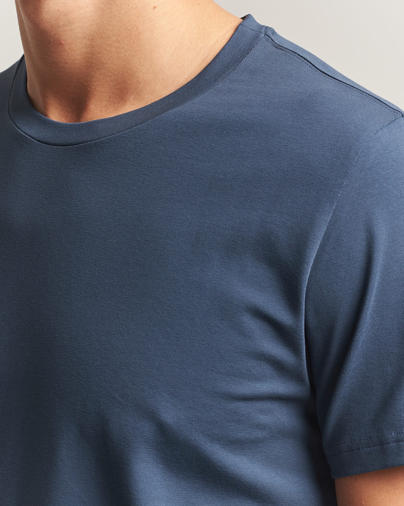 Uomini | T-shirt | Filippa K | Soft Lycra T-Shirt Stone Blue