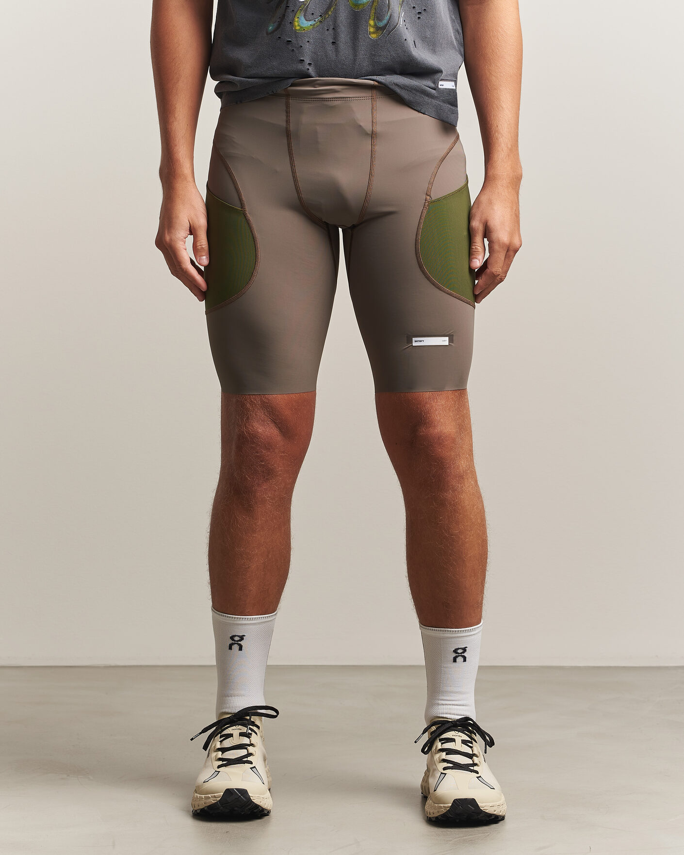 Uomini | Pantaloncini | Satisfy | TechSilk Evo 9 Inch Half Tights Dark Natural