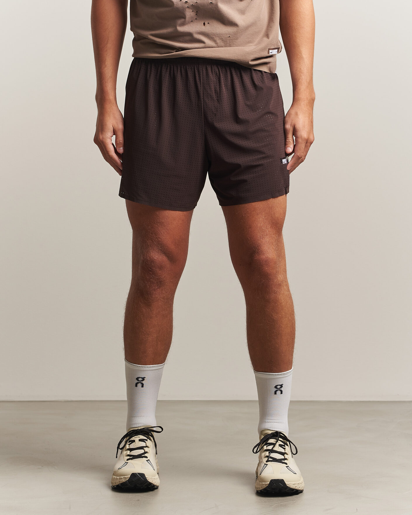 Uomini | Pantaloncini | Satisfy | Space-O 5 Inch Shorts Deep Mahogany