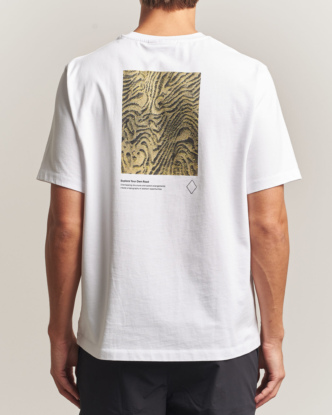 Uomini | T-shirt | Pas Normal Studios | Off-Race Graphic T-Shirt White