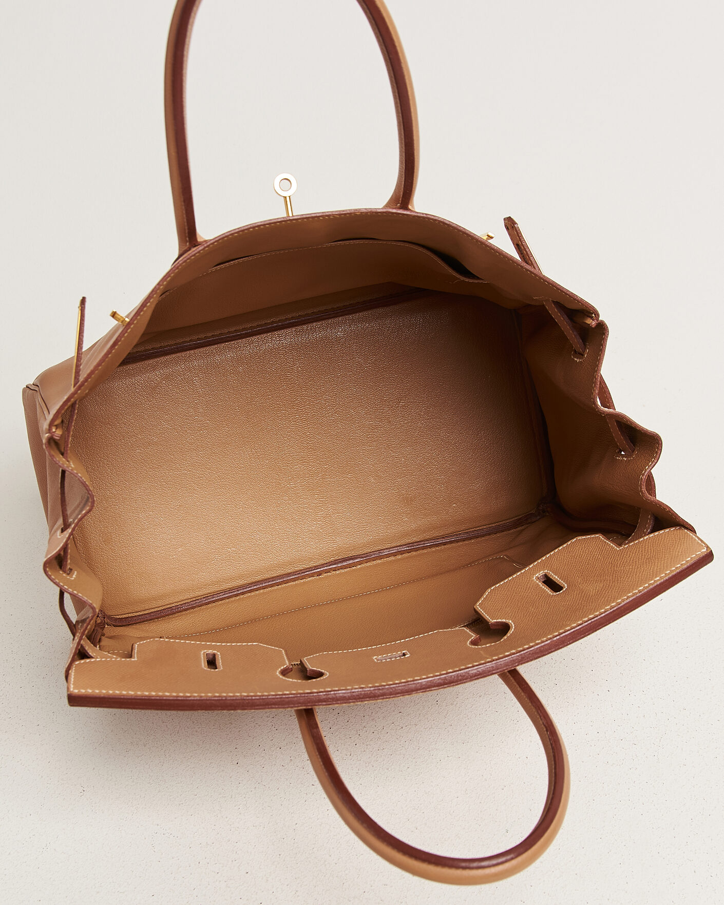 Uomini | Pre-Owned & Vintage Bags | Hermès Pre-Owned | Birkin 35 Courchevel Gold