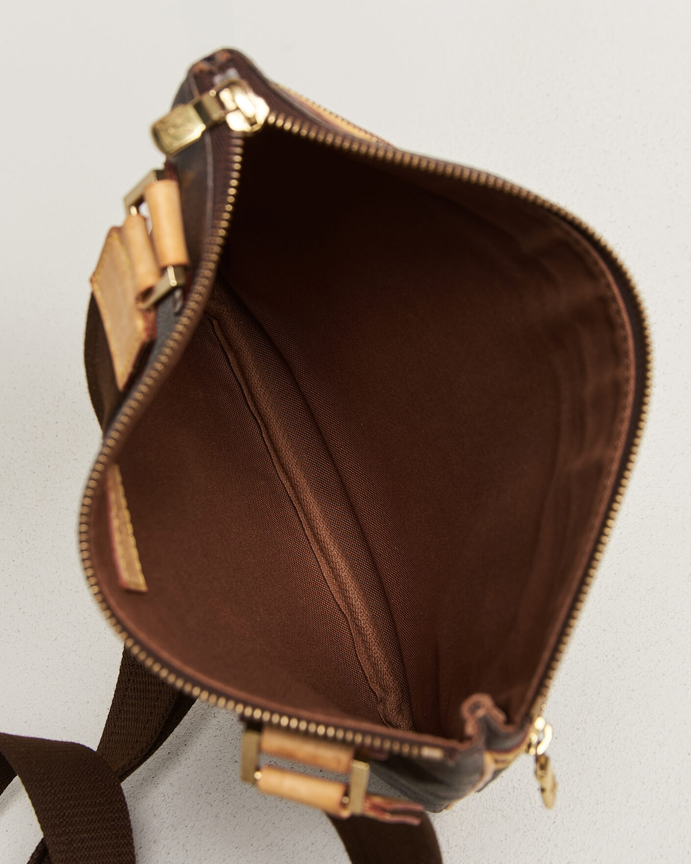 Uomini | Pre-Owned & Vintage Bags | Louis Vuitton Pre-Owned | Bosphore Pochette Monogram