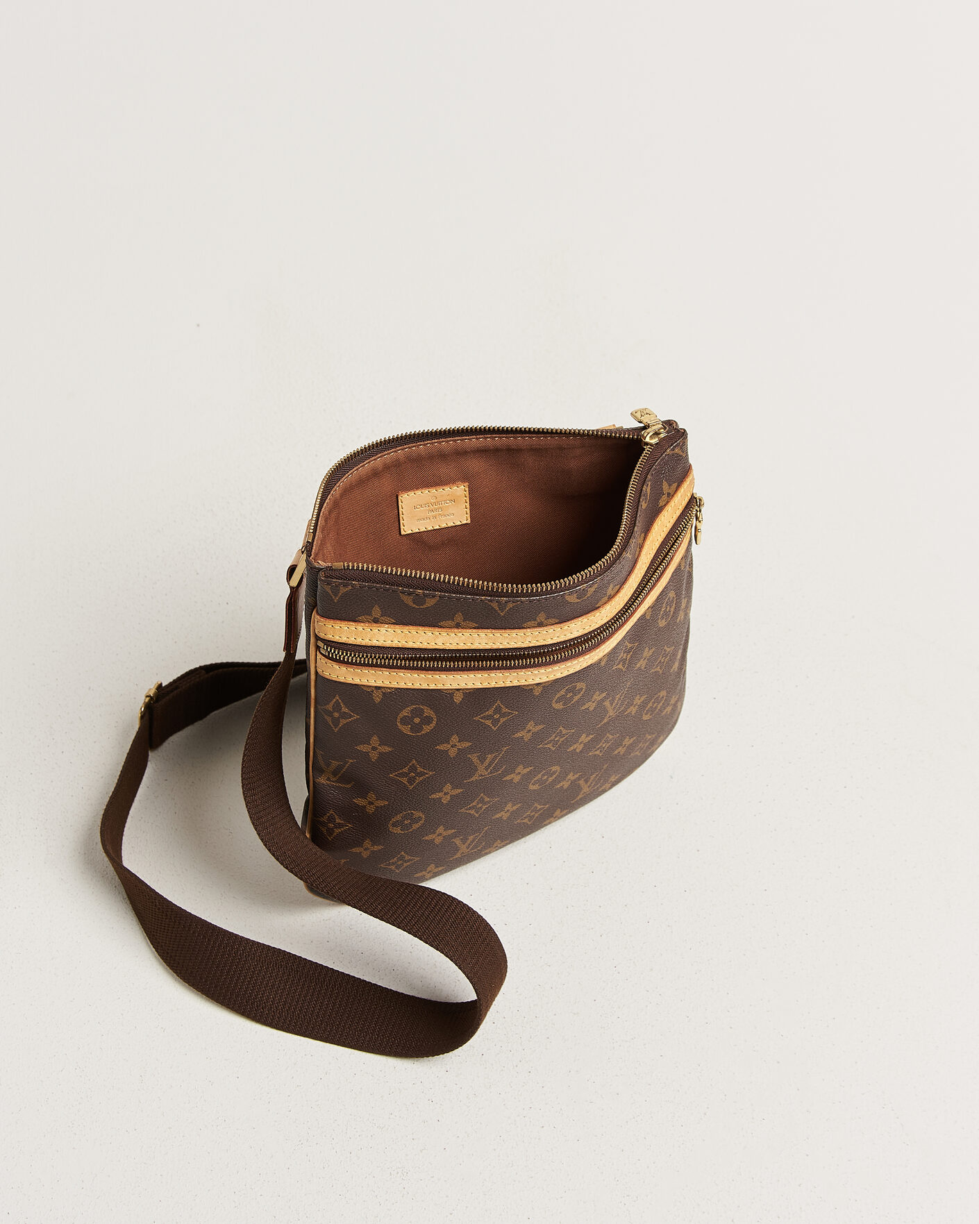 Uomini | Pre-Owned & Vintage Bags | Louis Vuitton Pre-Owned | Bosphore Pochette Monogram