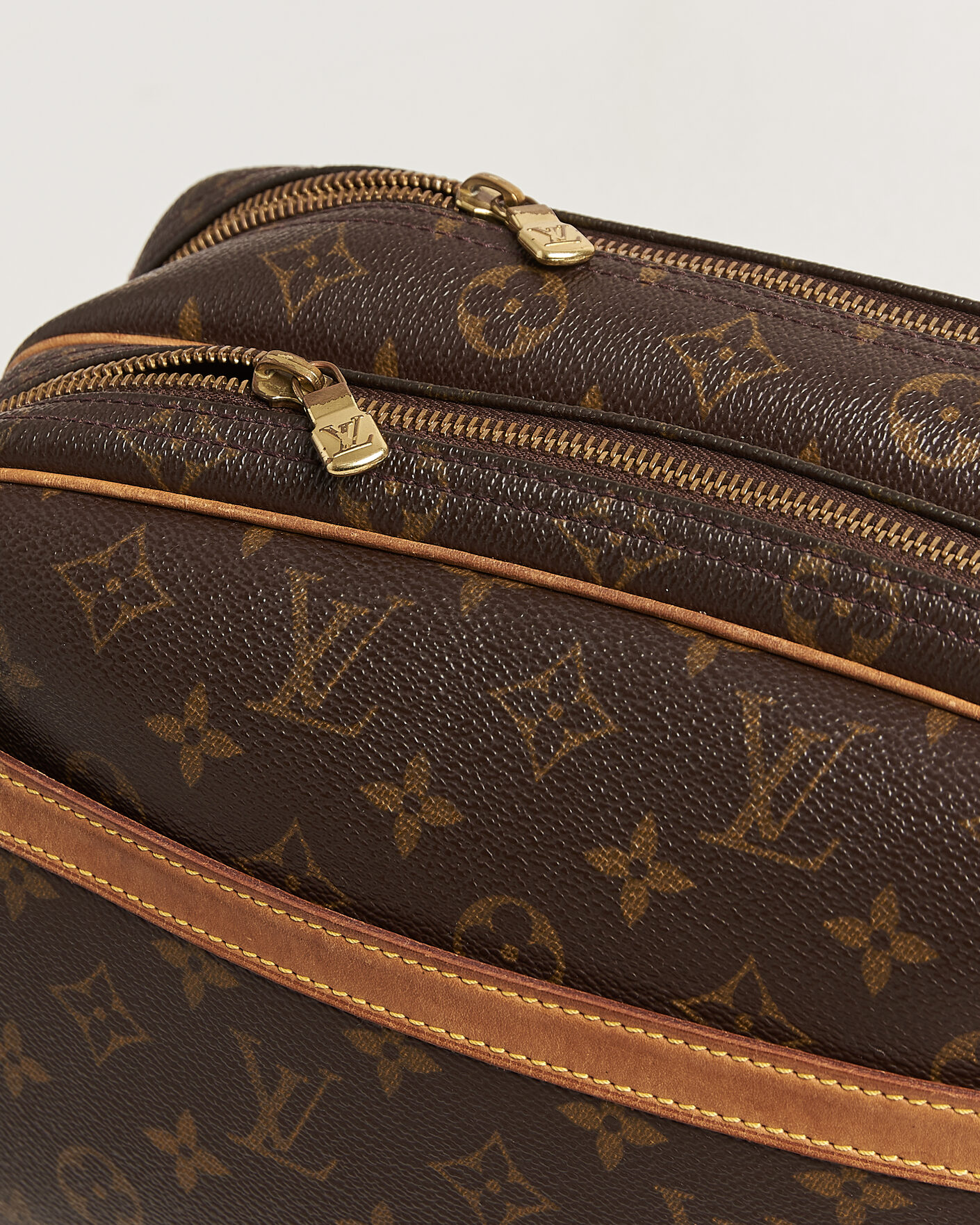 Uomini | Pre-Owned & Vintage Bags | Louis Vuitton Pre-Owned | Reporter Bag PM Monogram