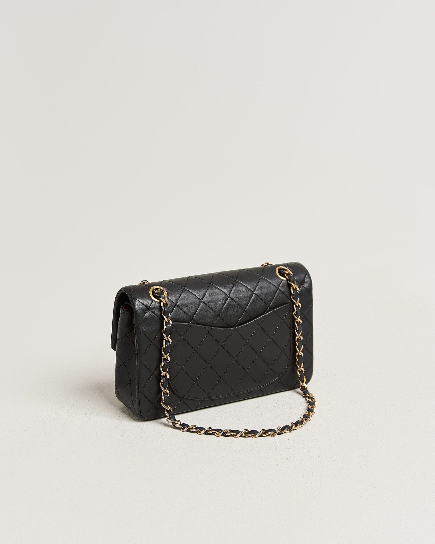 Uomini | Pre-Owned & Vintage Bags | Chanel Pre-Owned | Classic Small Double Flap Bag Lambskin Black