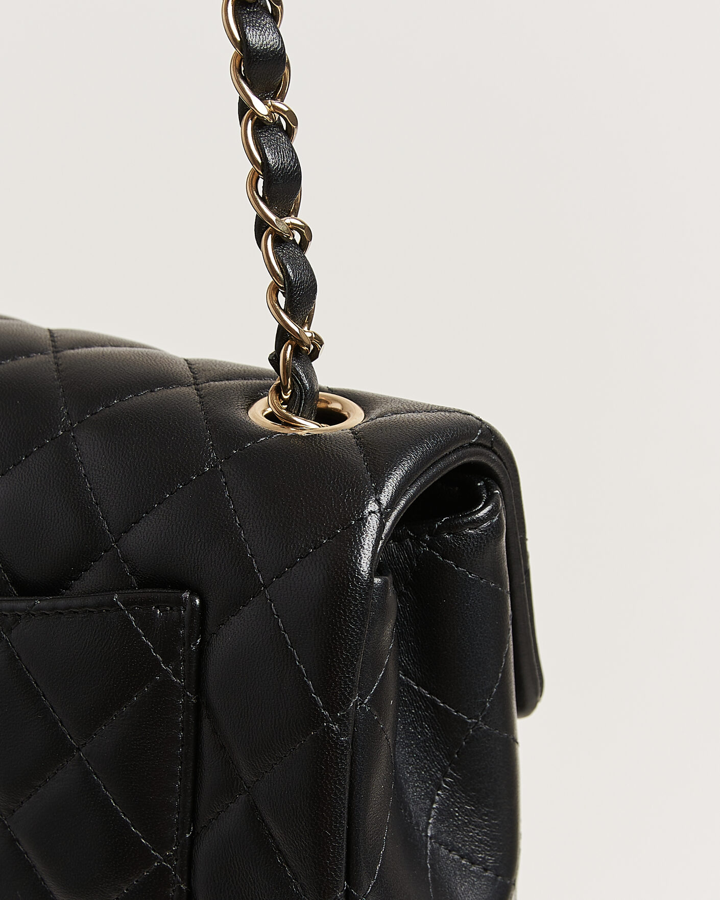 Uomini | Pre-Owned & Vintage Bags | Chanel Pre-Owned | Classic Mini Rectangular Single Flap Bag Lambskin Black