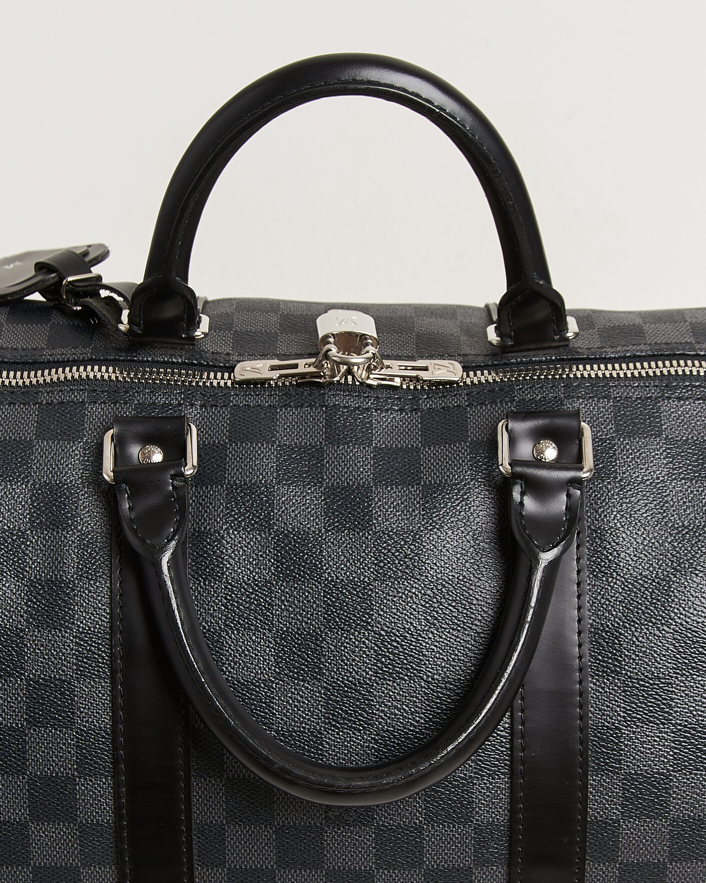Uomini | Pre-Owned & Vintage Bags | Louis Vuitton Pre-Owned | Keepall Bandouliére 55 Damier Graphite