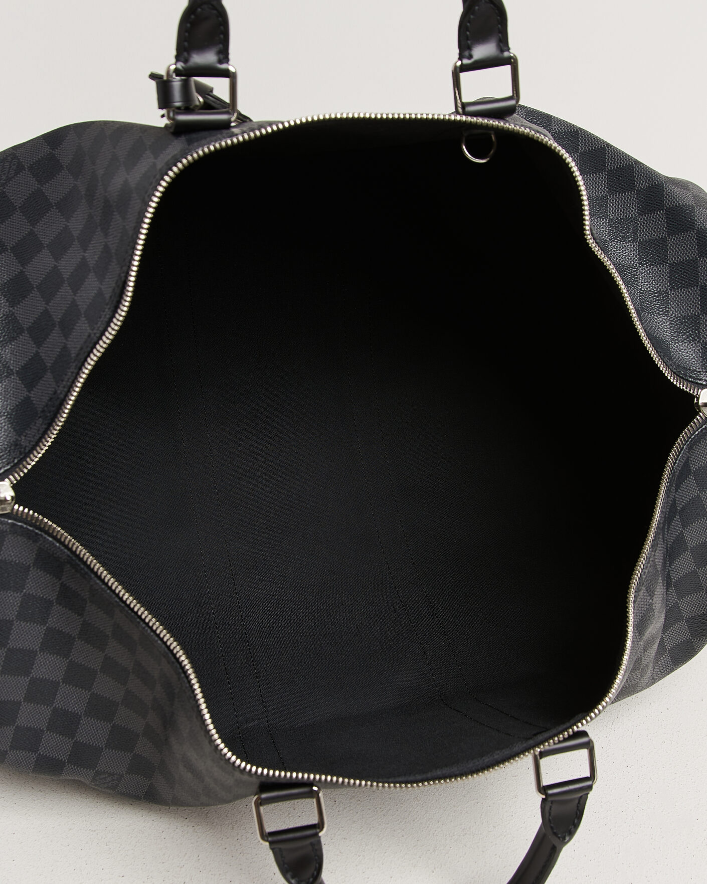 Uomini | Pre-Owned & Vintage Bags | Louis Vuitton Pre-Owned | Keepall Bandouliére 55 Damier Graphite