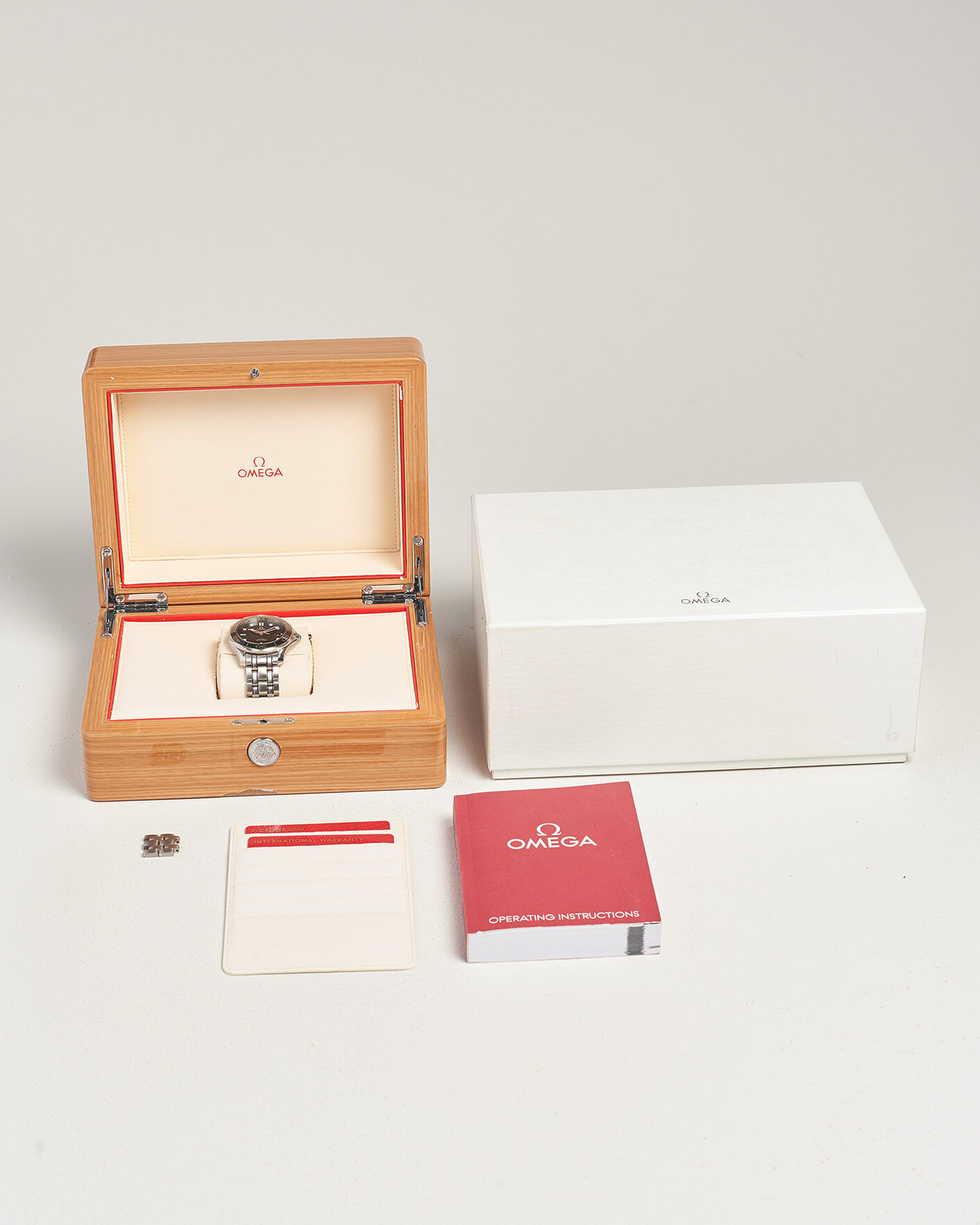 Uomini | Pre-Owned & Vintage Watches | Omega Pre-Owned | Seamaster Diver 300M