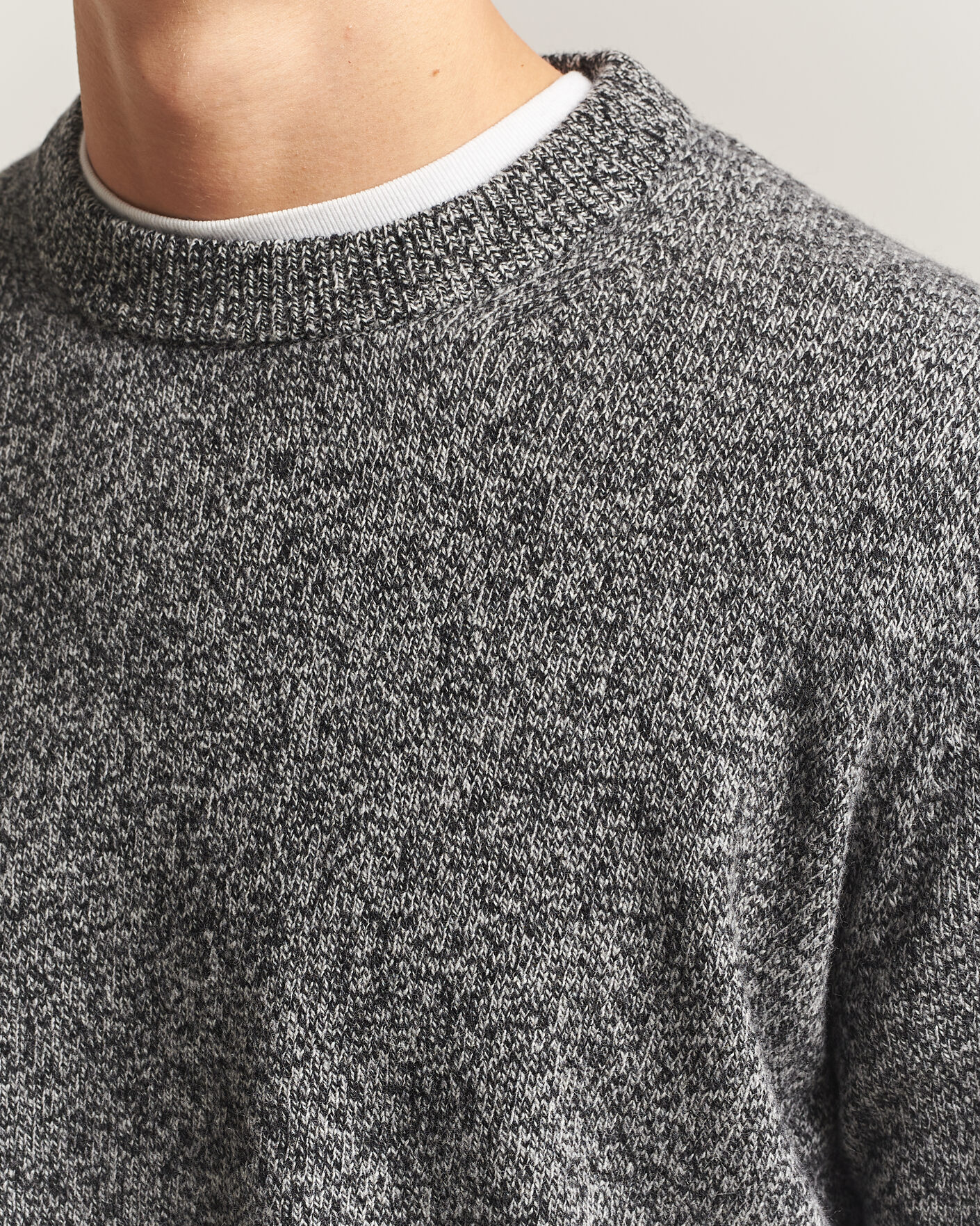 Uomini | Maglieria | Samsøe Samsøe | Isak Knitted Crew Neck Black White Melange