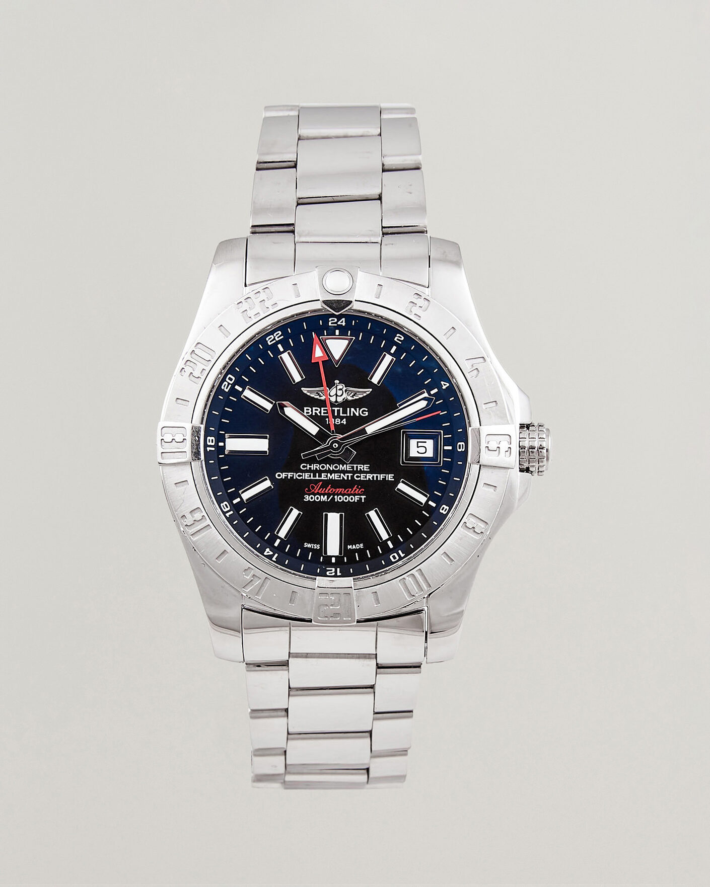 Uomini | Pre-Owned & Vintage Watches | Breitling Pre-Owned | Avenger II GMT 