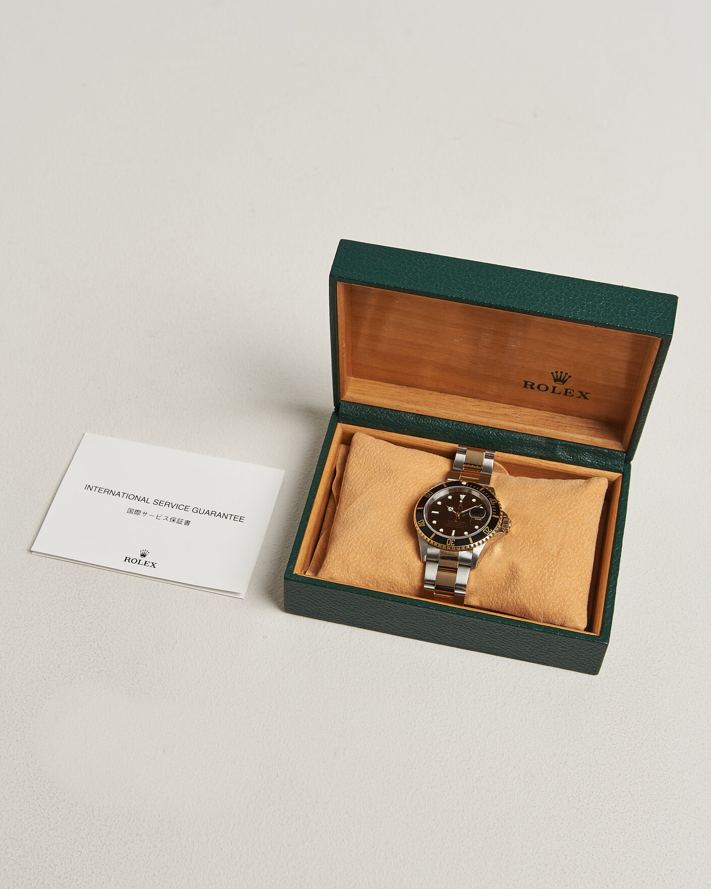 Uomini | Pre-Owned & Vintage Watches | Rolex Pre-Owned | Submariner Date G/S