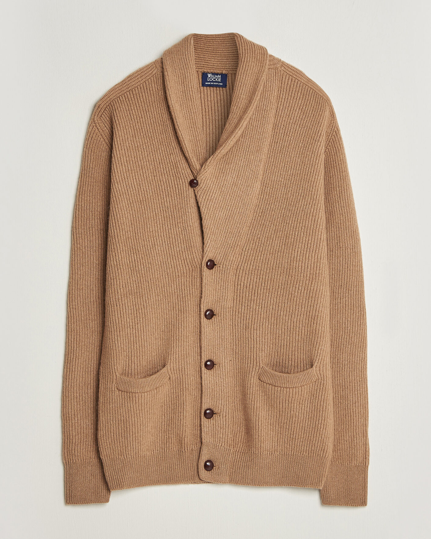 Uomini | Maglieria | William Lockie | Windsor Camelhair Shawl Cardigan Natural Brown