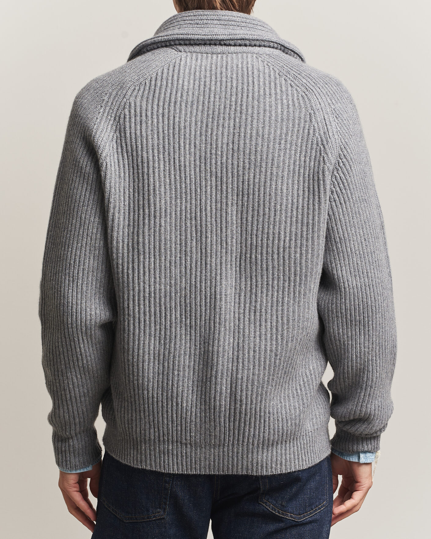 Uomini | Maglieria | William Lockie | Windsor Cashmere Shawl Cardigan Flannel Grey