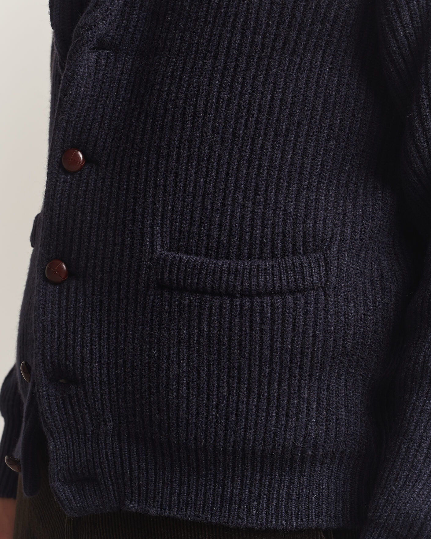 Uomini | Maglieria | William Lockie | Windsor Cashmere Shawl Cardigan Navy