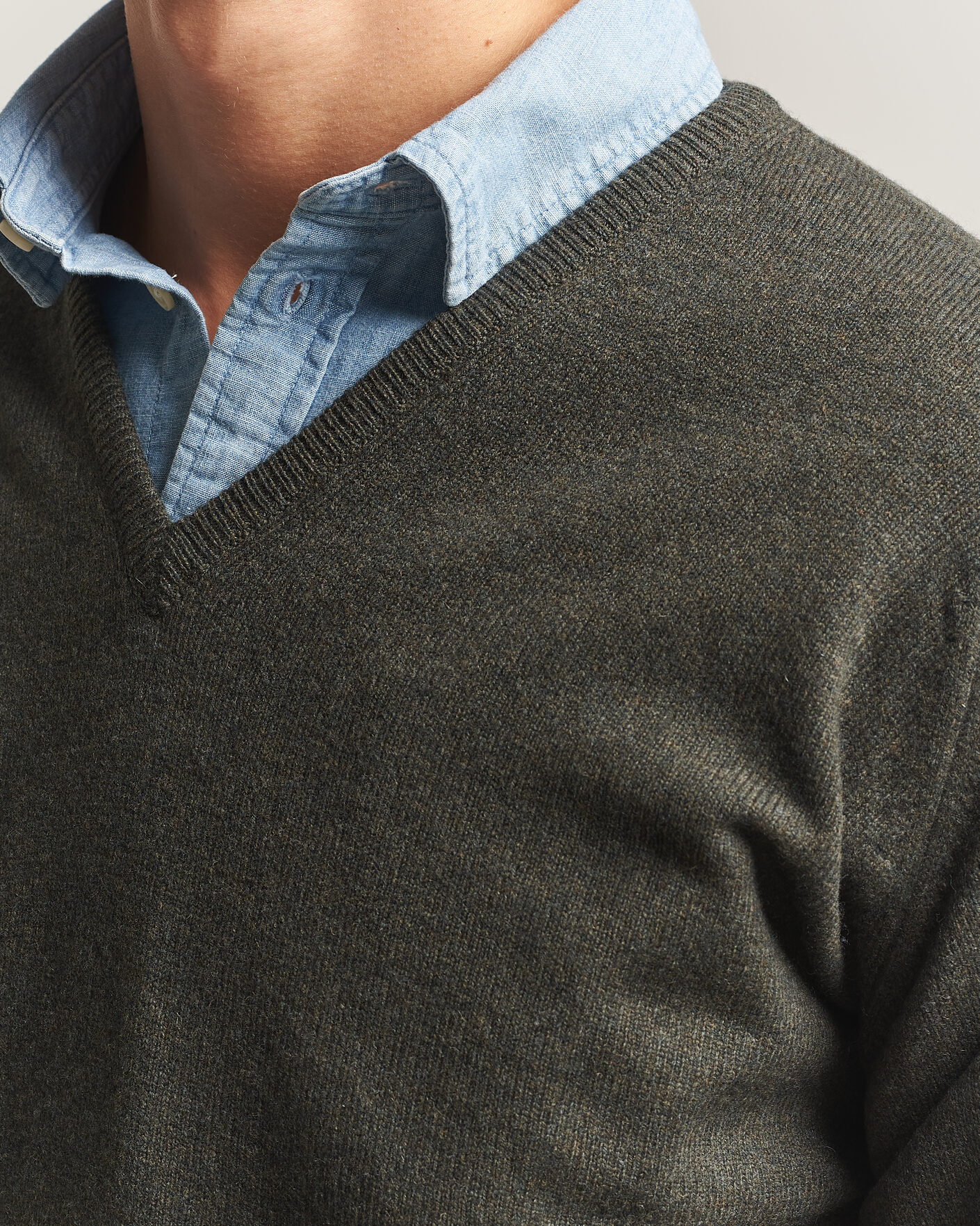 Uomini | Maglieria | William Lockie | Rob Lambswool V-Neck Seaweed