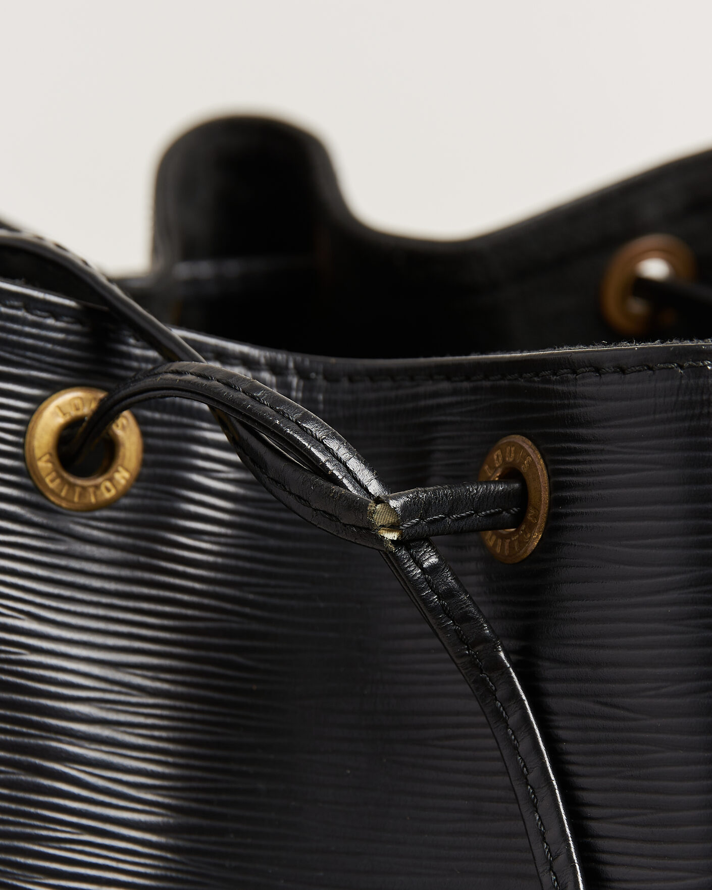 Uomini | Pre-Owned & Vintage Bags | Louis Vuitton Pre-Owned | Noé Epi Leather Black