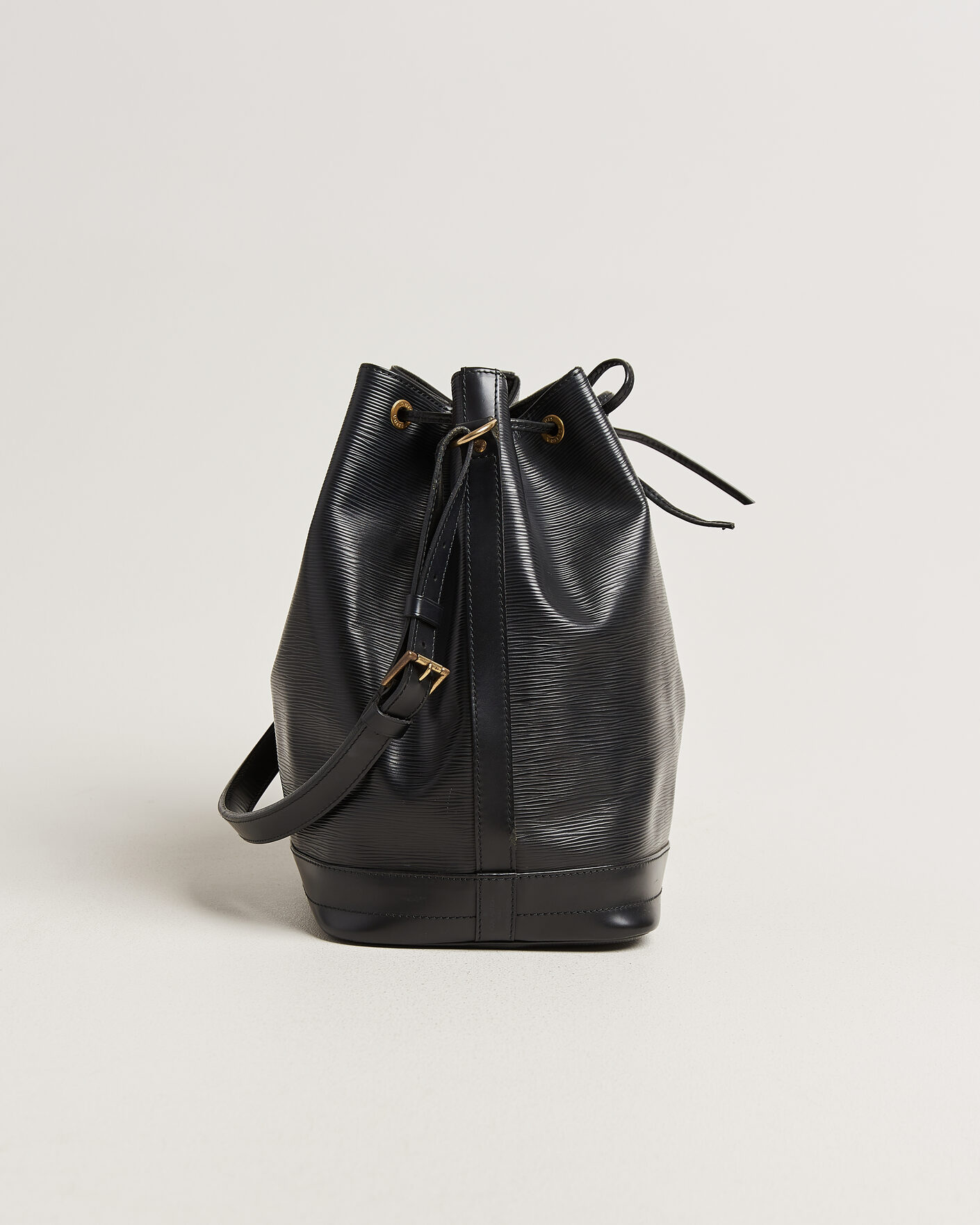 Uomini | Pre-Owned & Vintage Bags | Louis Vuitton Pre-Owned | Noé Epi Leather Black
