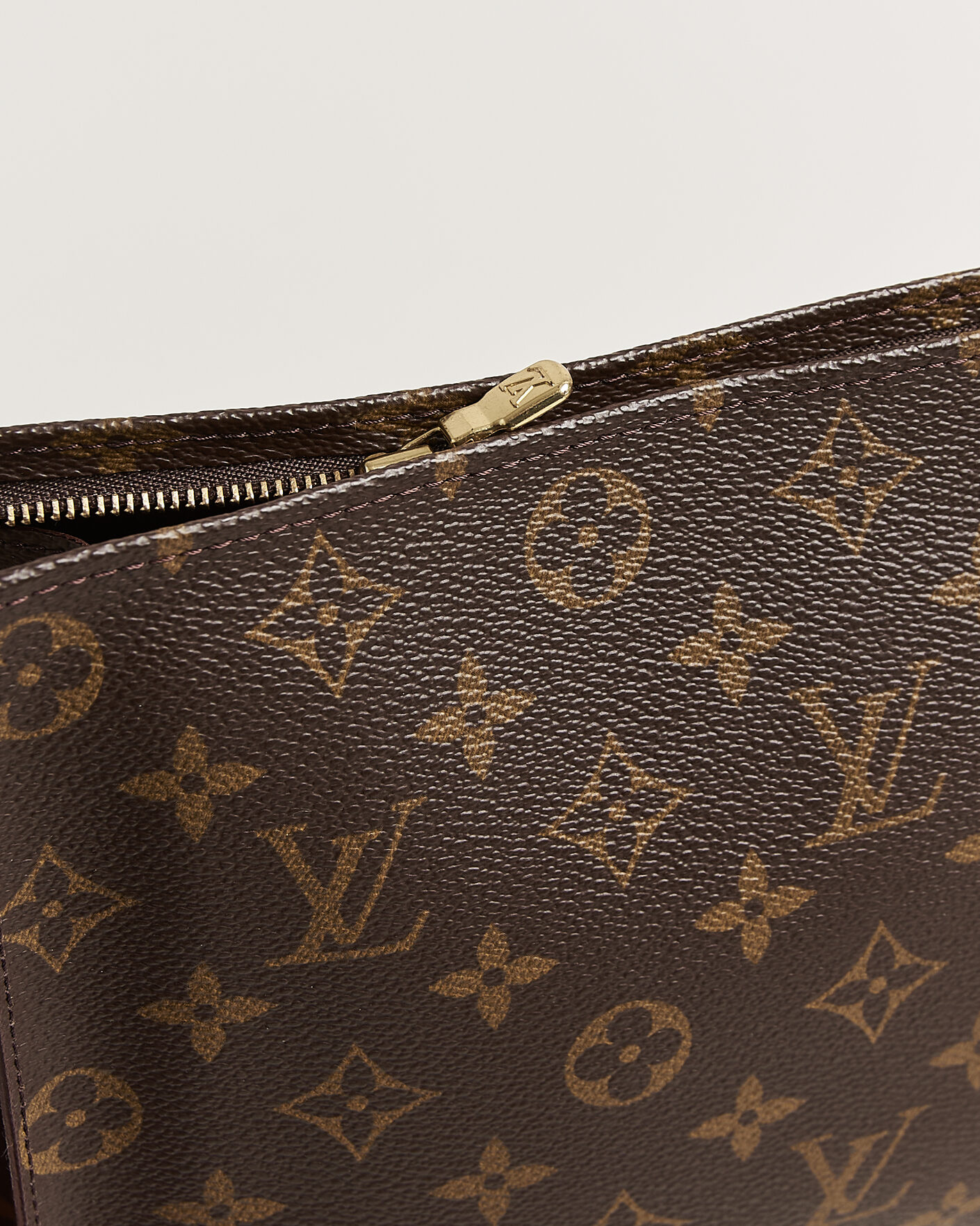 Uomini | Pre-Owned & Vintage Bags | Louis Vuitton Pre-Owned | Poche Toilette NM Monogram