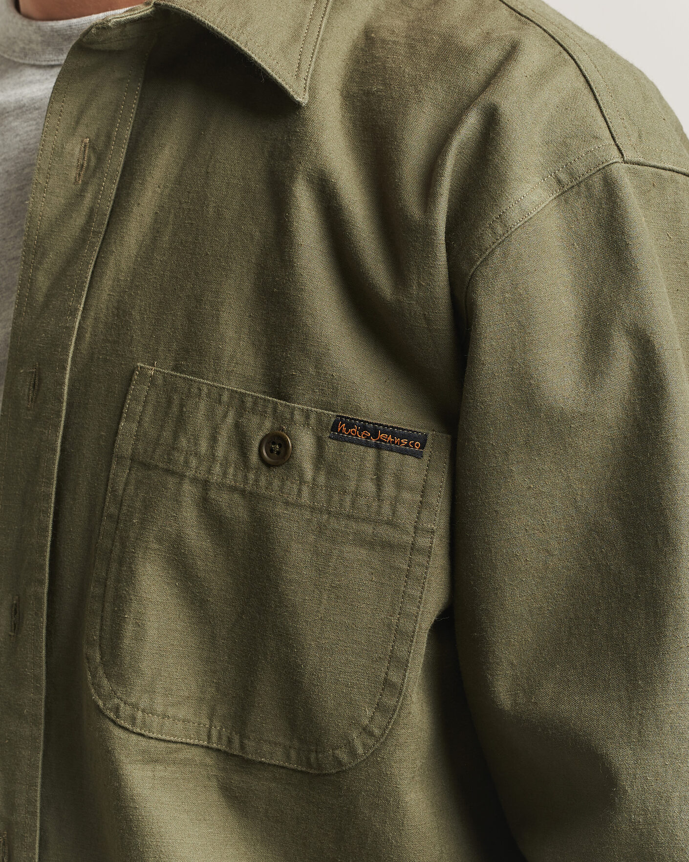 Uomini | Camicie | Nudie Jeans | Julian Worker Shirt Olive Green