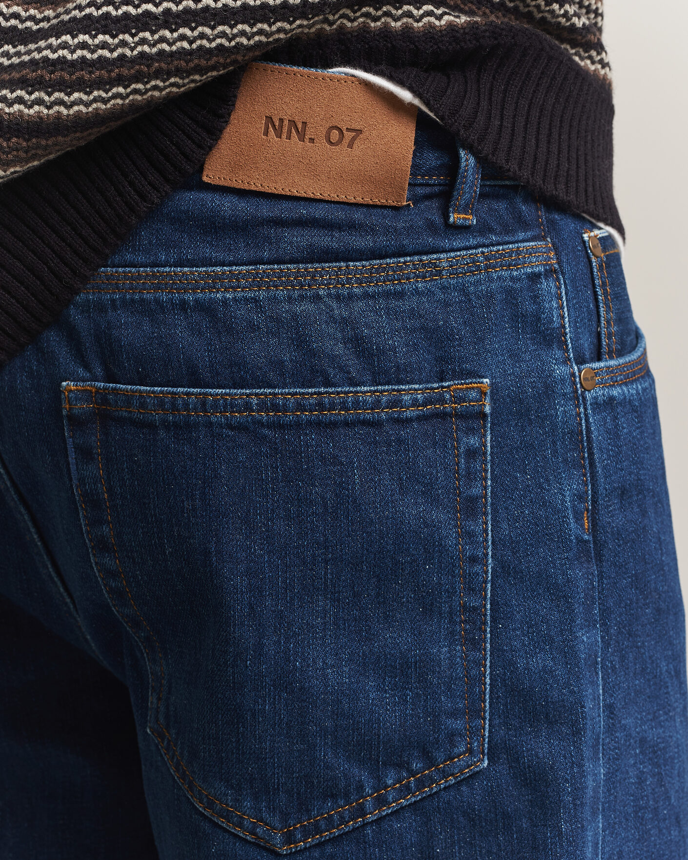 Uomini | Pantaloni | NN07 | Otis Relaxed Fit Selvedge Jeans Medium Indigo