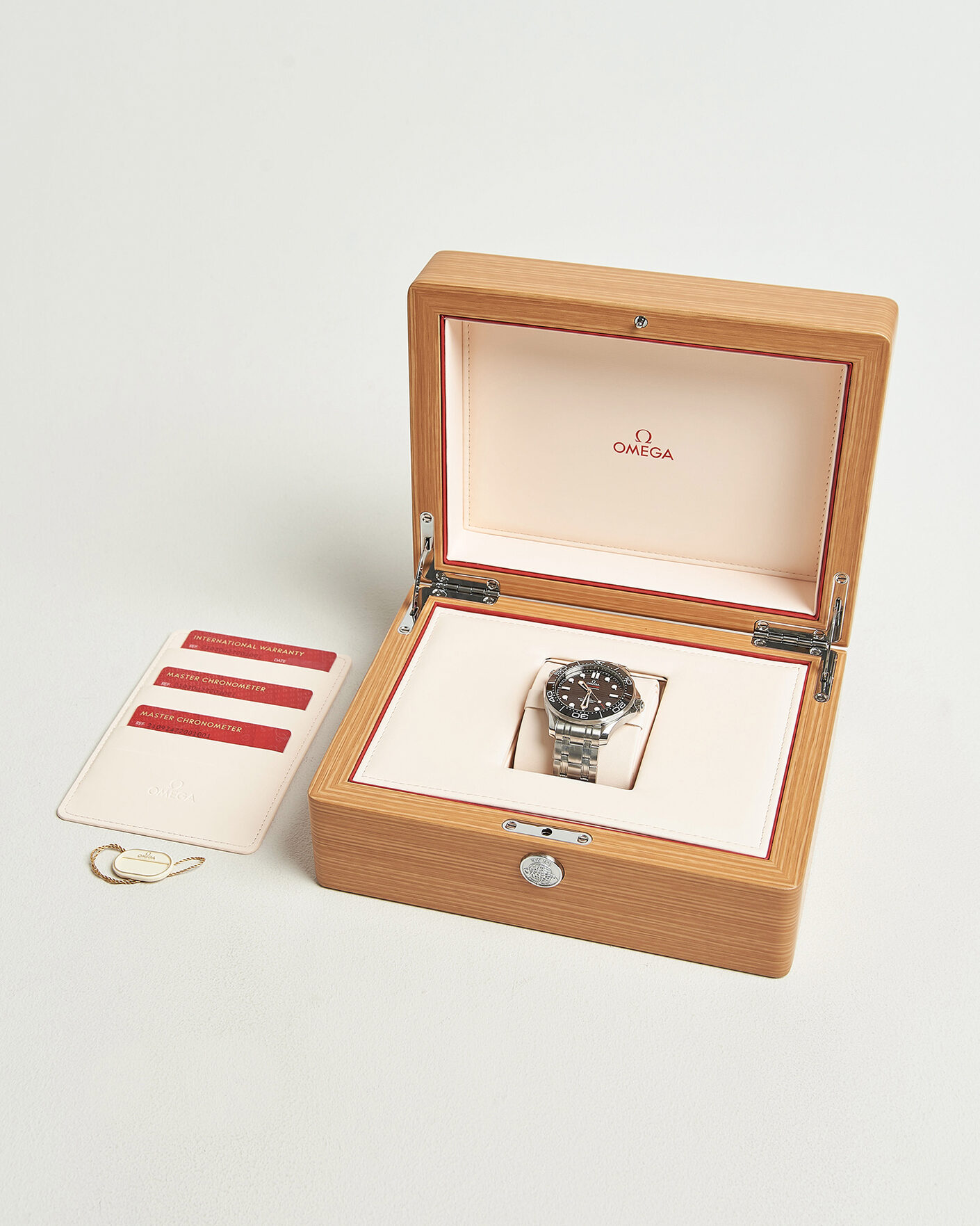 Uomini | Pre-Owned & Vintage Watches | Omega Pre-Owned | Seamaster Diver 300 M 