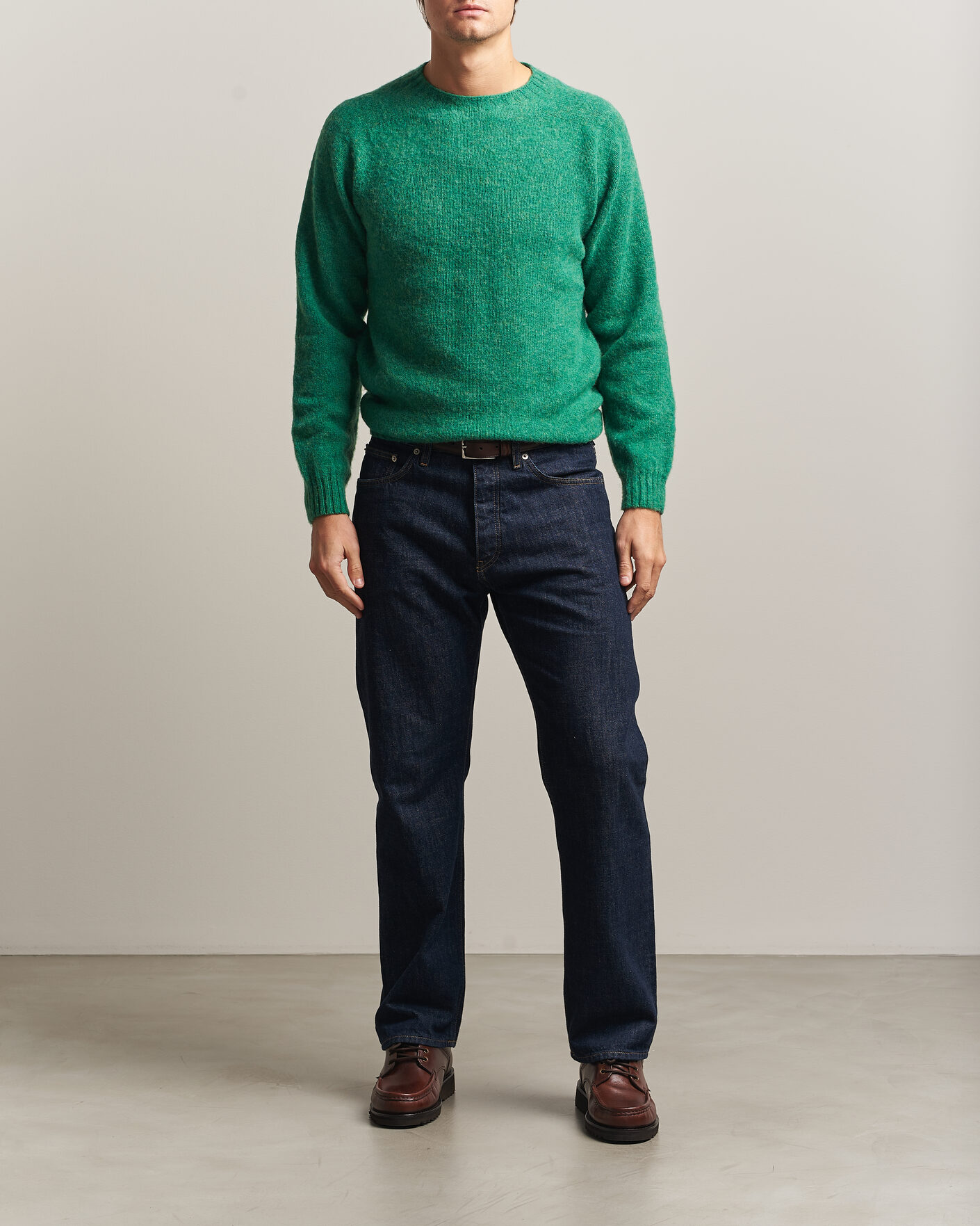 Uomini | Maglieria | Harley Of Scotland | Brushed Supersoft Lambswool Crewneck Evergreen