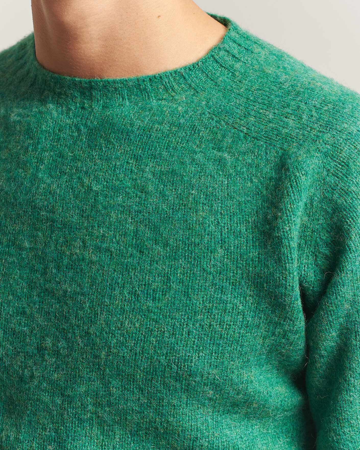 Uomini | Maglieria | Harley Of Scotland | Brushed Supersoft Lambswool Crewneck Evergreen
