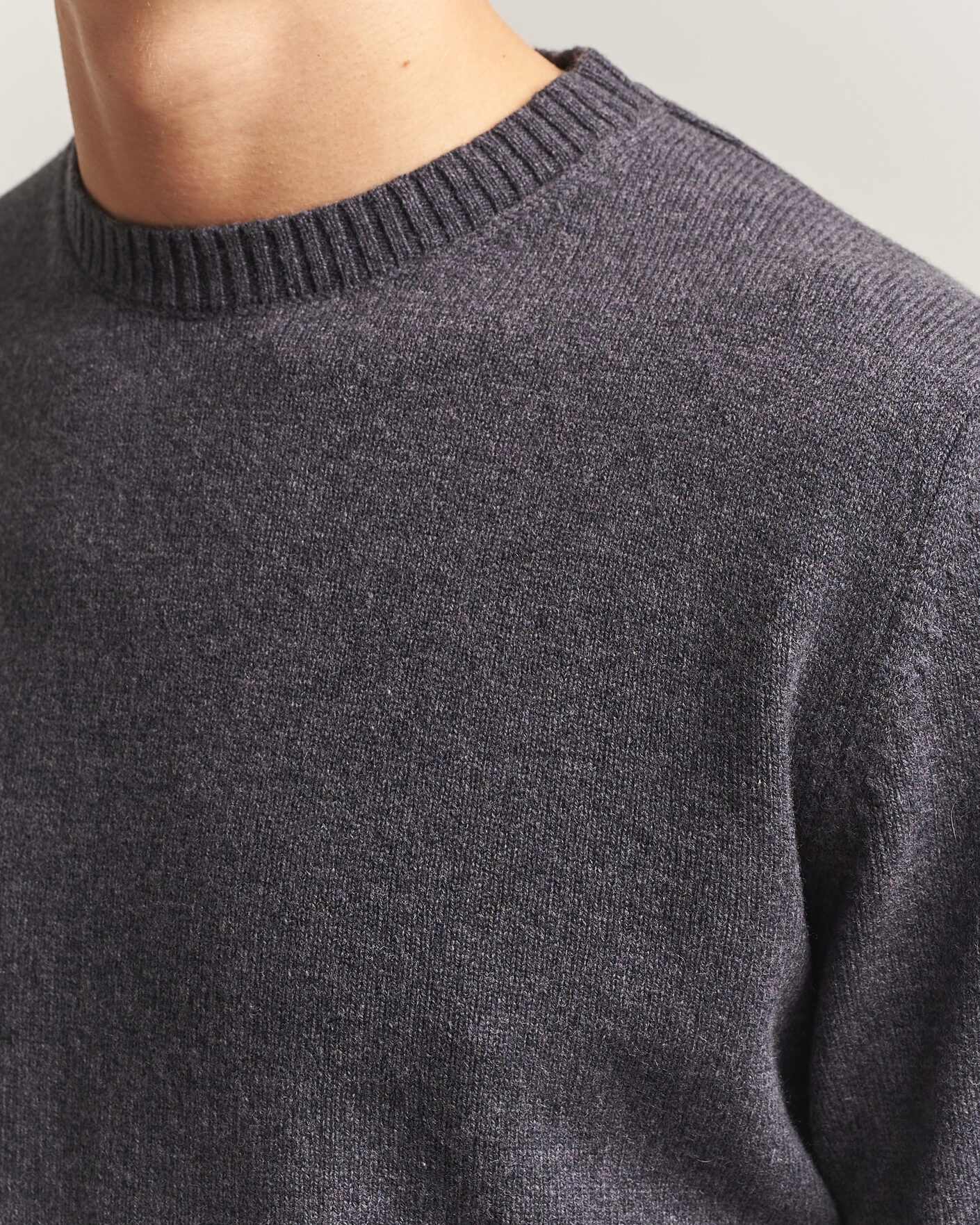Uomini | Maglieria | Stenströms | Knitted Lambswool Crew Neck Dark Grey Melange