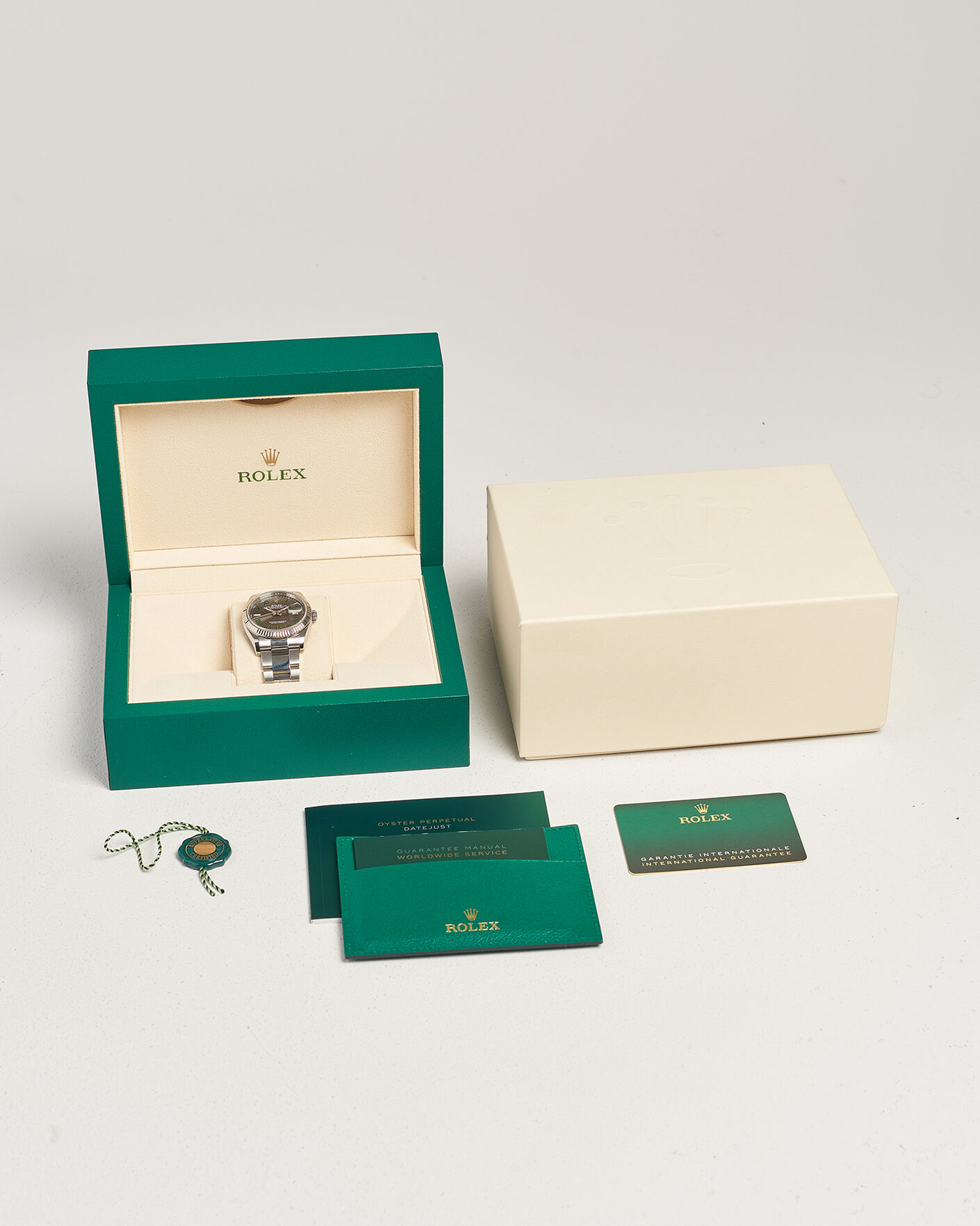 Uomini | Pre-Owned & Vintage Watches | Rolex Pre-Owned | Datejust Wimbledon 