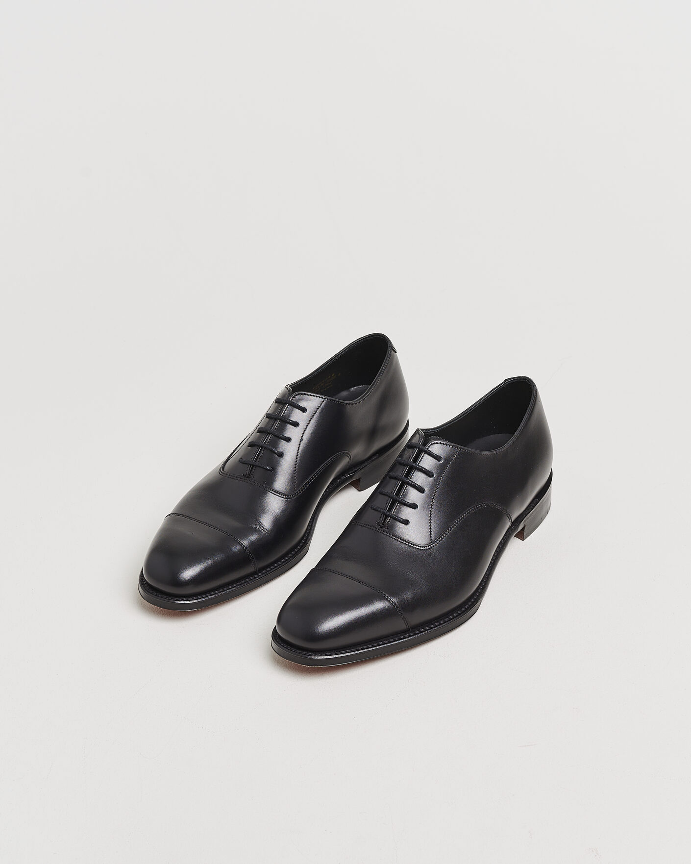 Uomini | Scarpe con cuciture Goodyear Pre-owned | Pre-owned | Loake 1880 Aldwych Oxford Black Calf UK9 - EU43
