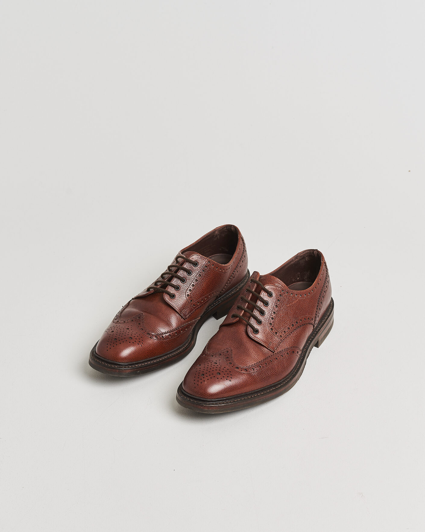Uomini | Scarpe con cuciture Goodyear Pre-owned | Pre-owned | Loake 1880 Badminton Brogue Dark Brown Grain UK10,5 - EU44,5