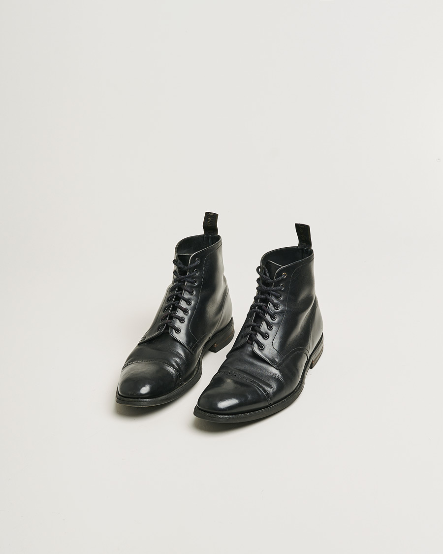Uomini | Loake 1880 Hyde Boot Black Calf | Pre-owned | Loake 1880 Hyde Boot Black Calf