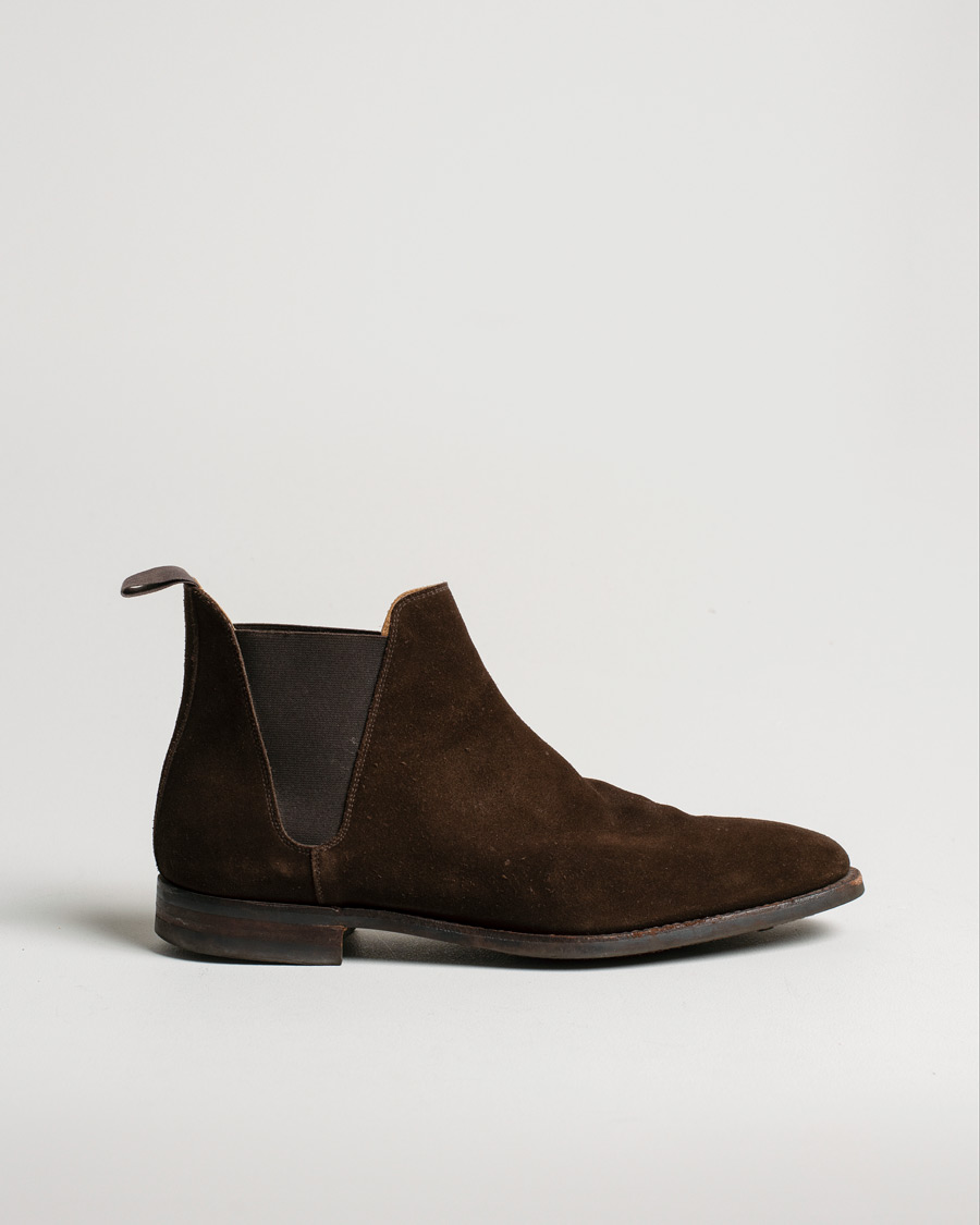Uomini | Crockett & Jones Chelsea 8 Boot Dark Brown Suede | Pre-owned | Crockett & Jones Chelsea 8 Boot Dark Brown Suede