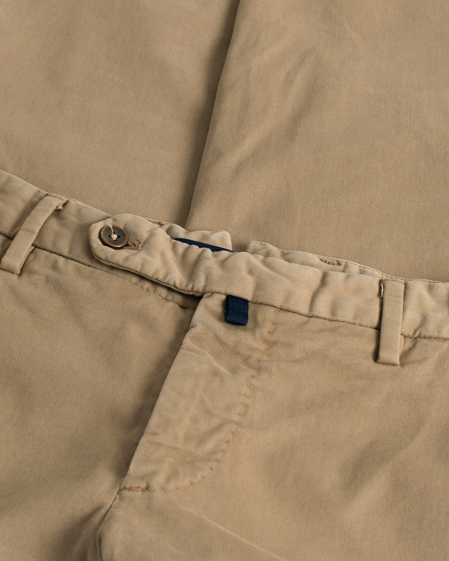 Uomini | Incotex Slim Fit Comfort Chino Khaki | Pre-owned | Incotex Slim Fit Comfort Chino Khaki