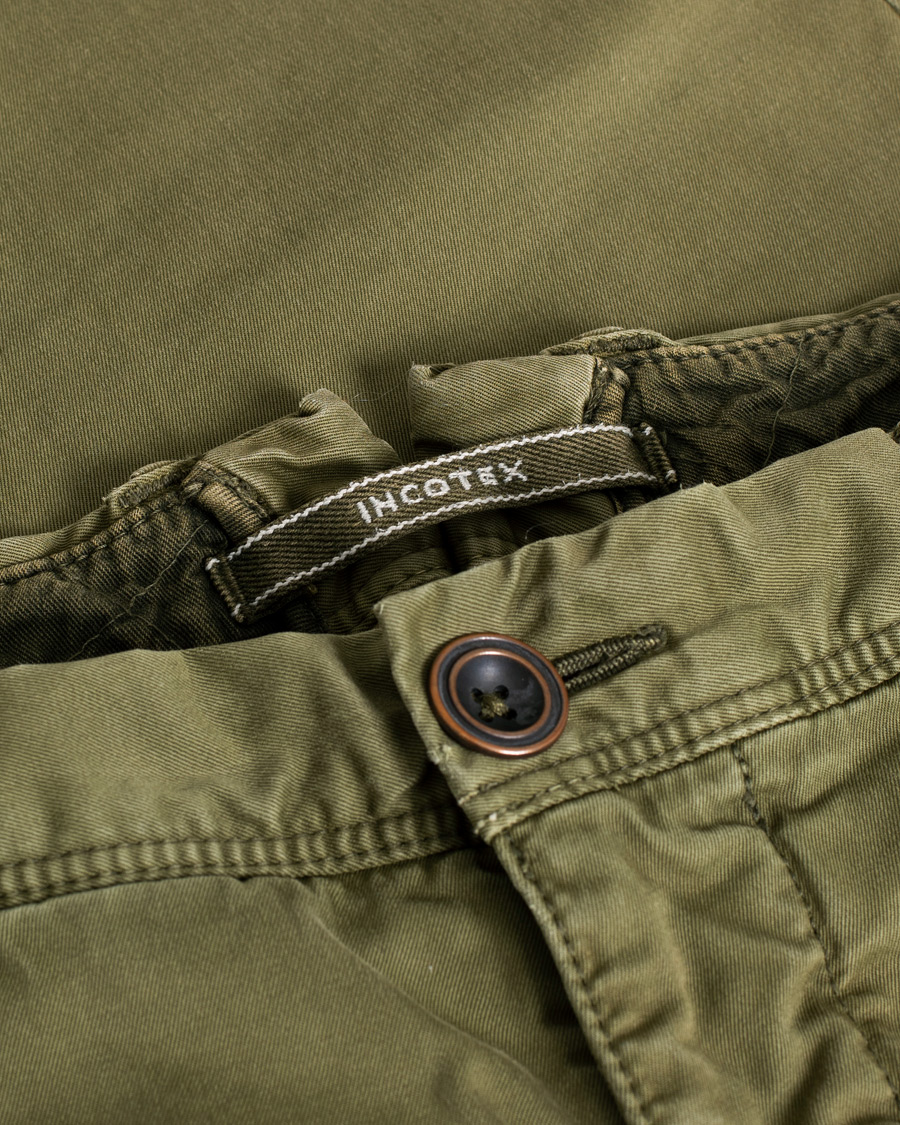 Uomini | Incotex Slim Fit Garment Dyed Washed Chino Green W33 | Pre-owned | Incotex Slim Fit Garment Dyed Washed Chino Green W33