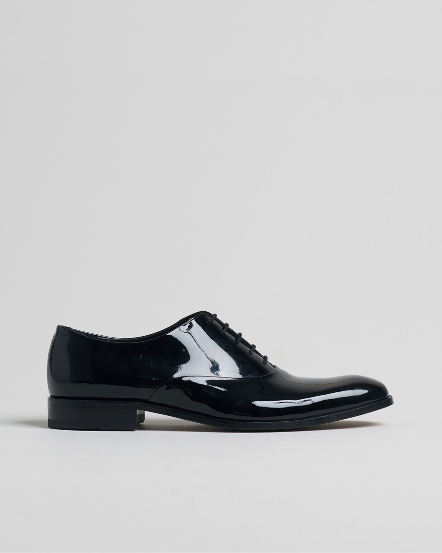 Uomini | Loake Lifestyle Patent Black | Pre-owned | Loake Lifestyle Patent Black