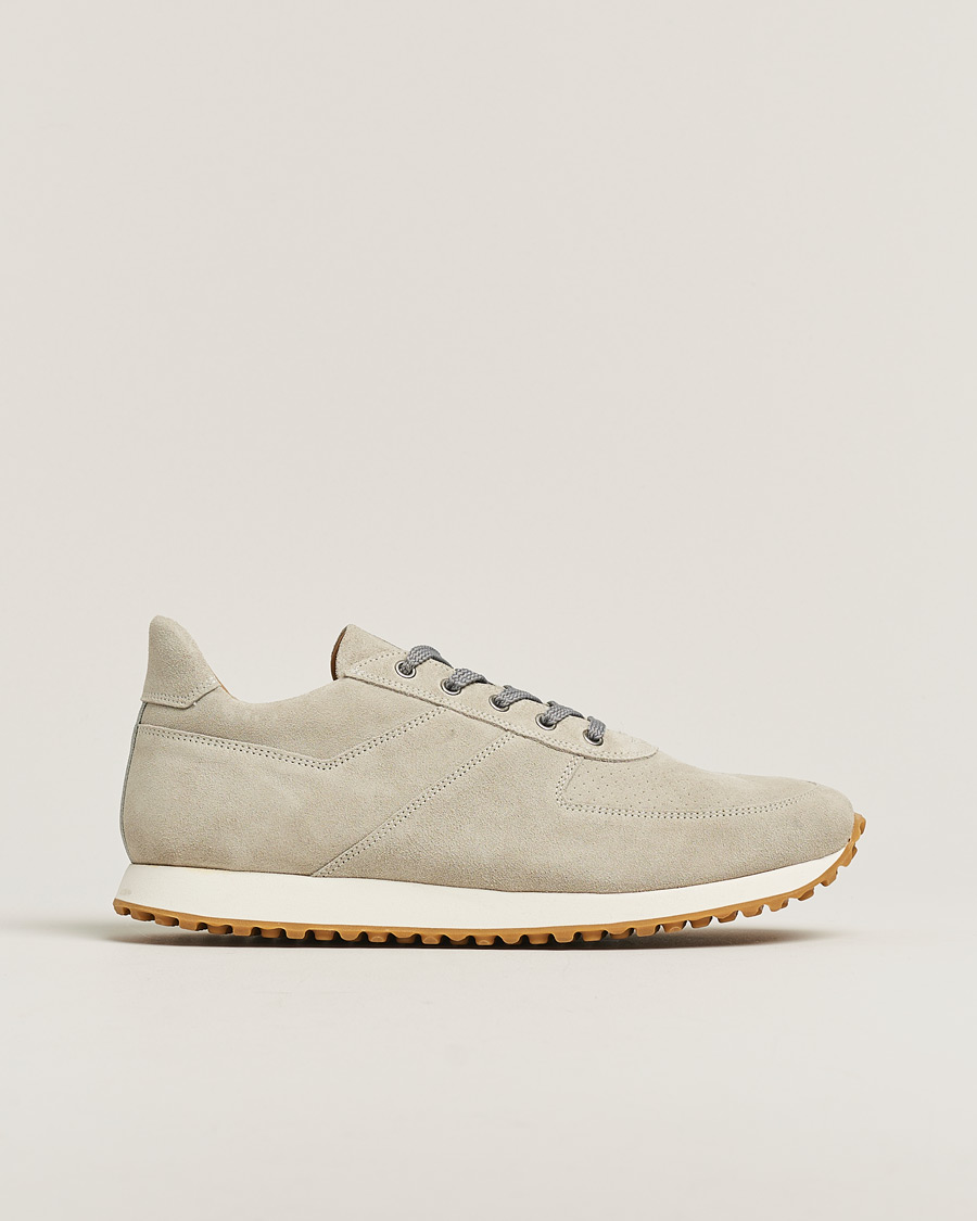 Uomini | C.QP Stride Suede Running Sneaker Ghost | Pre-owned | C.QP Stride Suede Running Sneaker Ghost