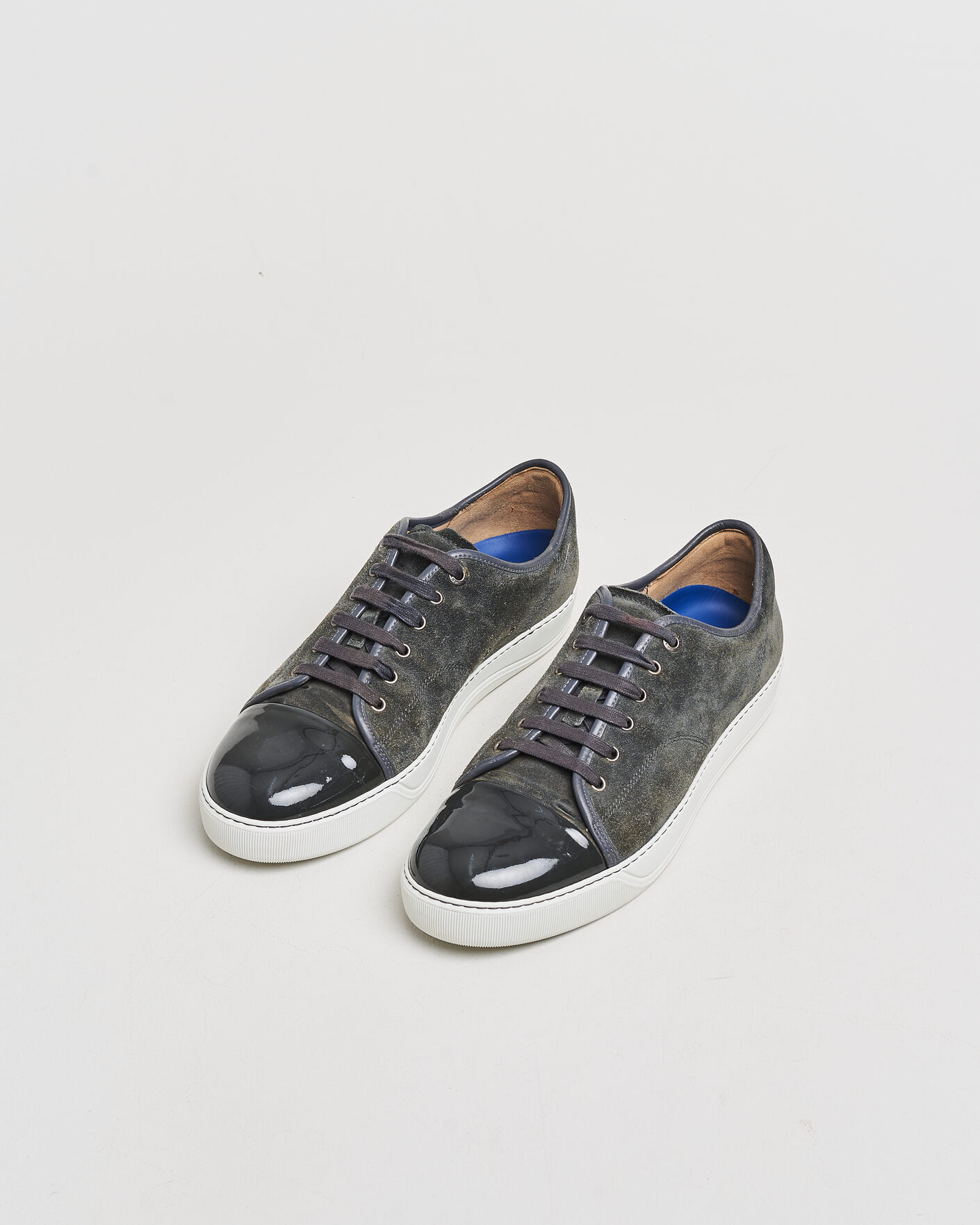Uomini | Scarpe Pre-owned | Pre-owned | Lanvin DBB1 Patent Cap Toe Sneaker Dark Grey UK10 - EU44