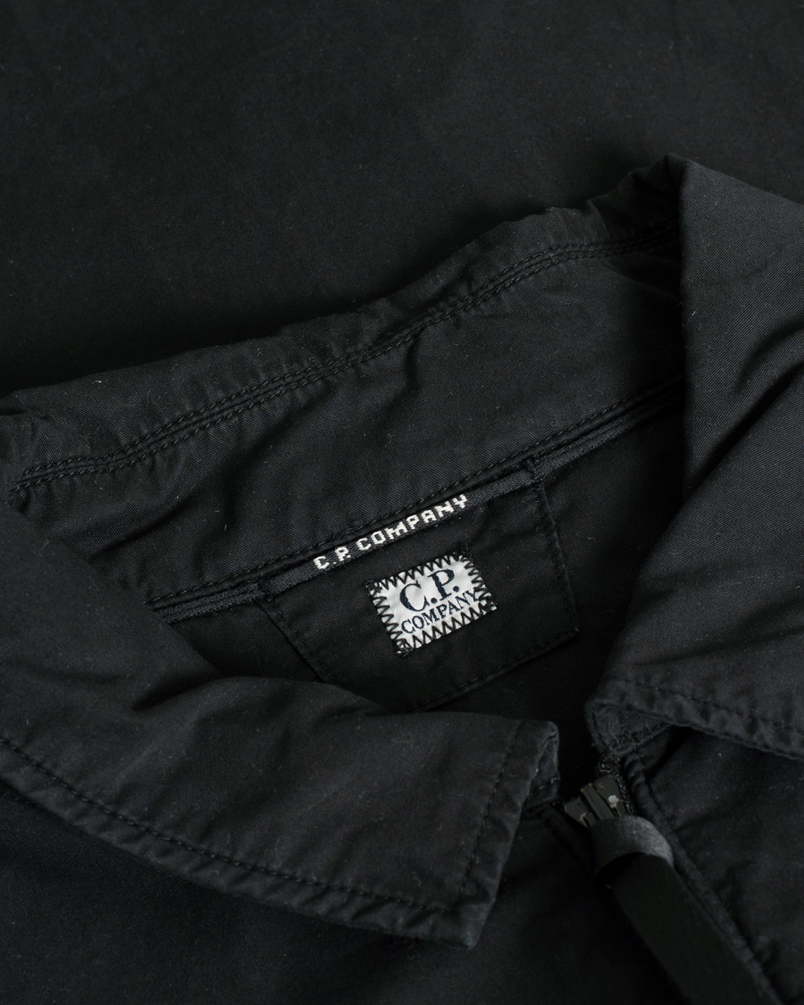 Uomini | Camicie | Pre-owned | C.P. Company Garment Dyed Gabardine Zip Shirt Jacket Black