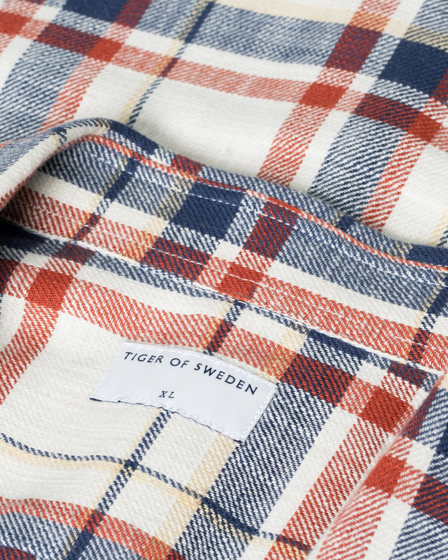 Uomini | Camicie | Pre-owned | Tiger of Sweden Benjamin Cotton Shirt Light Ink