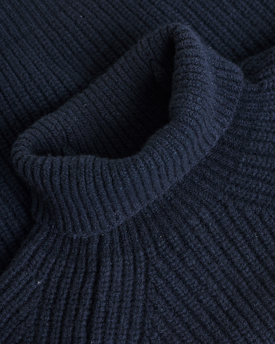 Uomini | Maglieria | Pre-owned | Inis Meáin Wool/Cashmere Boatbuilder Turtleneck Navy