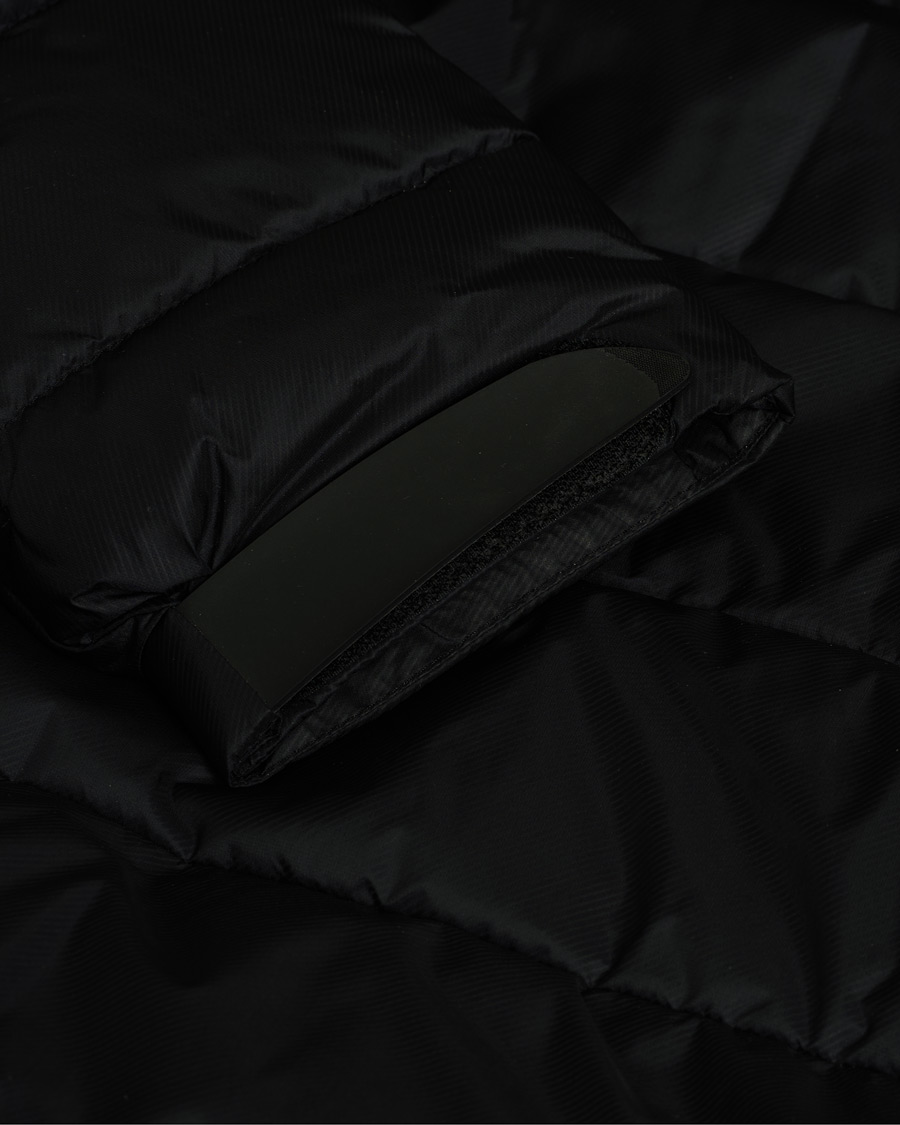 Uomini | Giacche | Pre-owned | Moncler Grenoble Camurac Down Jacket Black