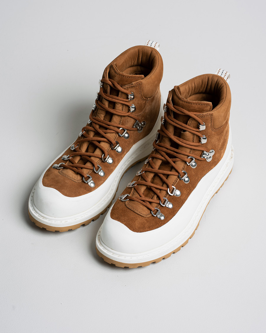Uomini | Diemme Roccia Vet Original Boot Congac Suede 42 | Pre-owned | Diemme Roccia Vet Original Boot Congac Suede 42